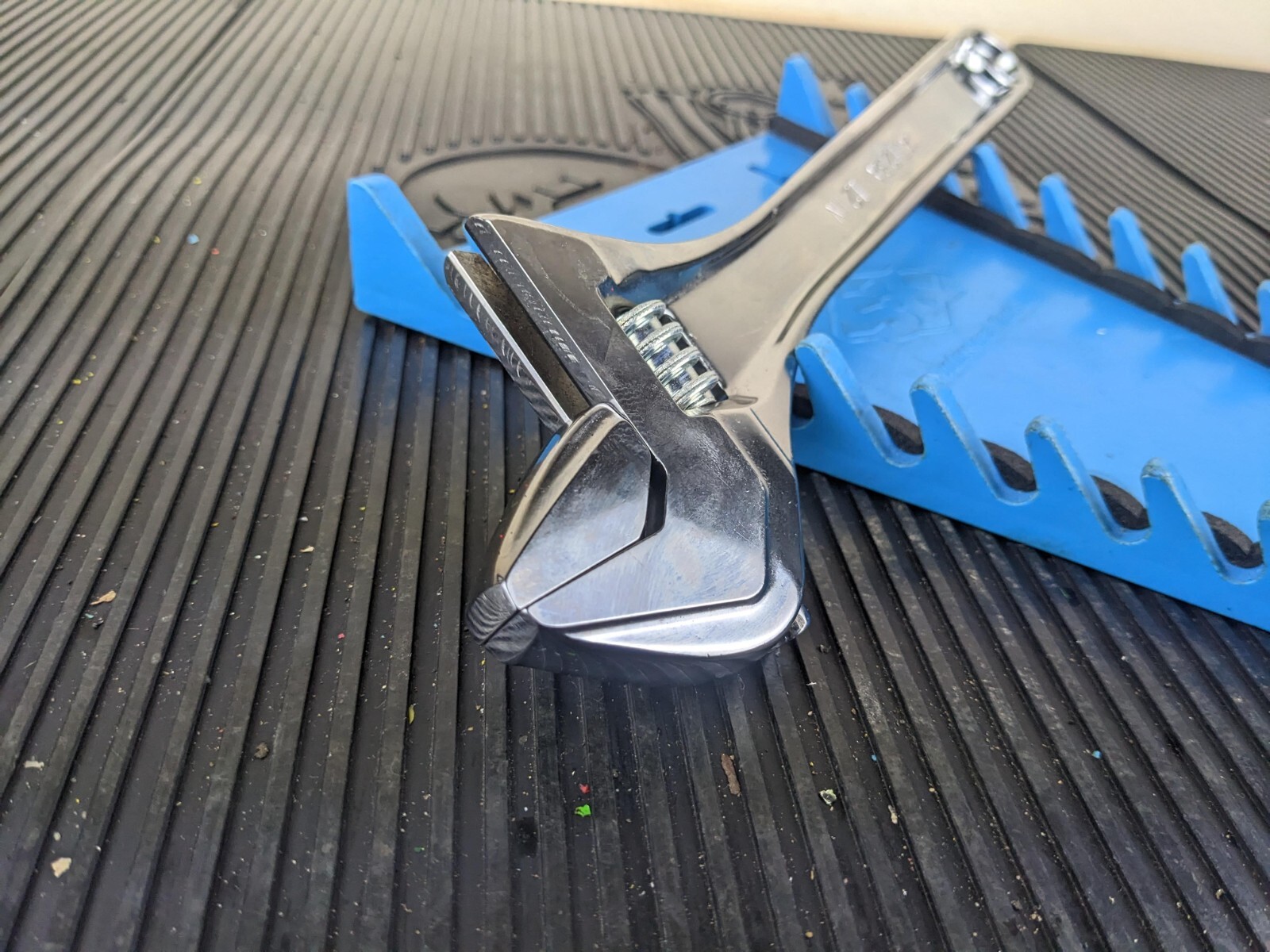 #ax504 NEW Snap-On AD12B Adjustable Wrench ~ 12IN – 300mm