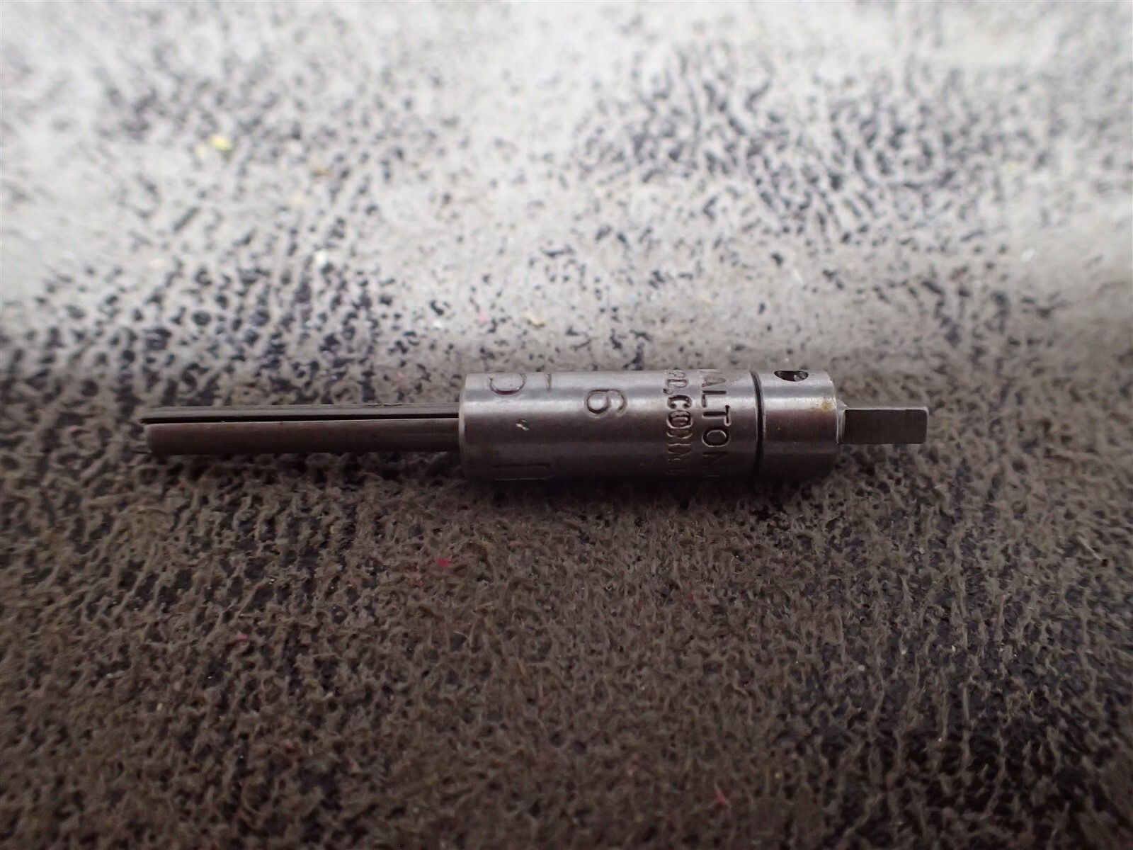 NEW Walton 10062 #6 3.5mm 2 Flute Tap Extractor Replacement Finger (BN268)