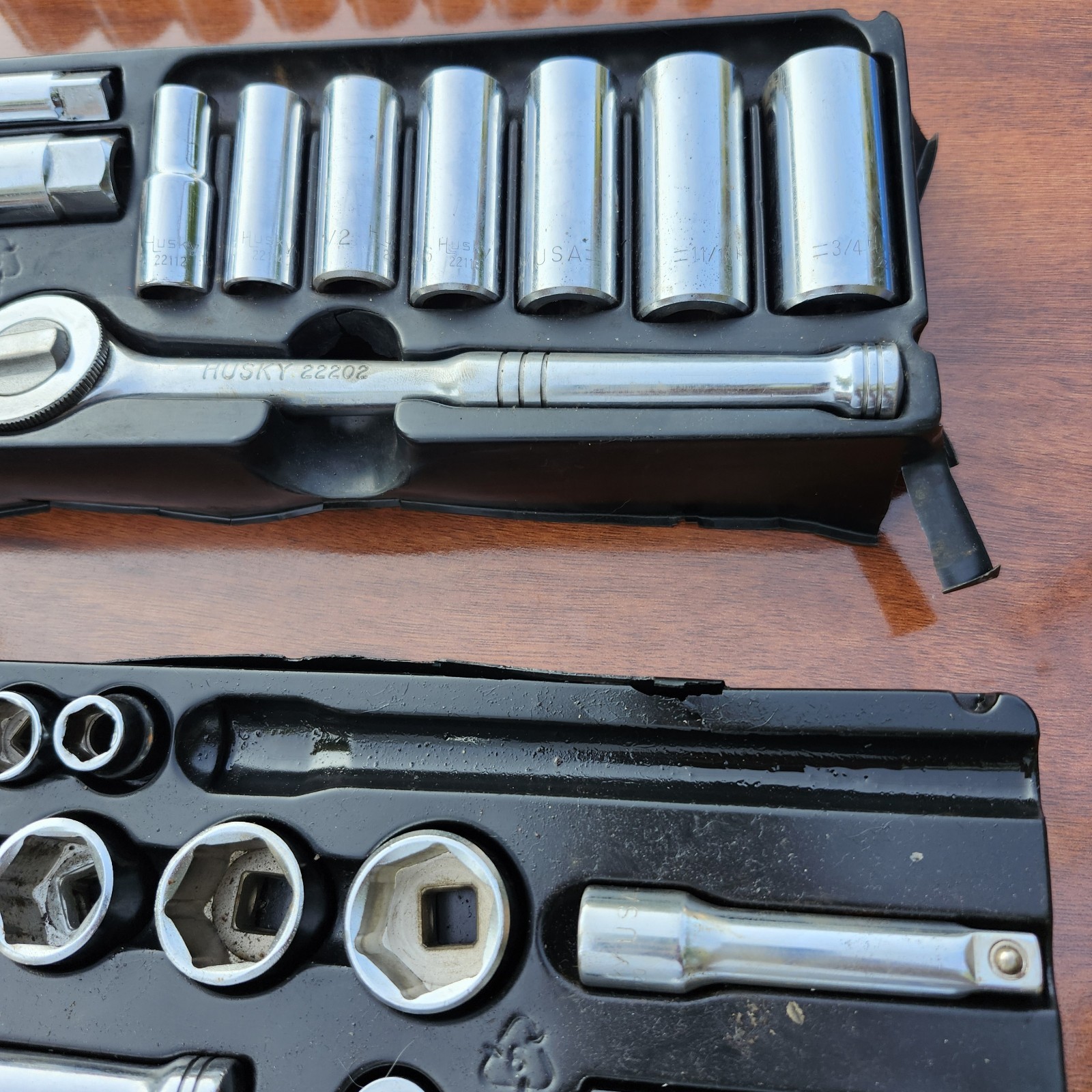 Vintage Husky USA Socket Sets (2) SAE Plus Metric/Sae 1/4″& 3/8″ Sockets 78 Pcs