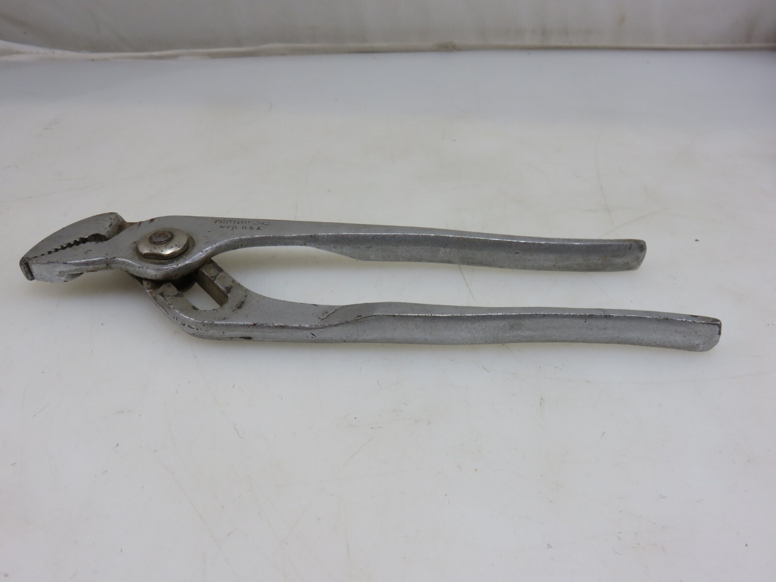 Proto 242 Tongue & Groove Slip Joint Adjustable Pliers 7.75″ Long Made In USA