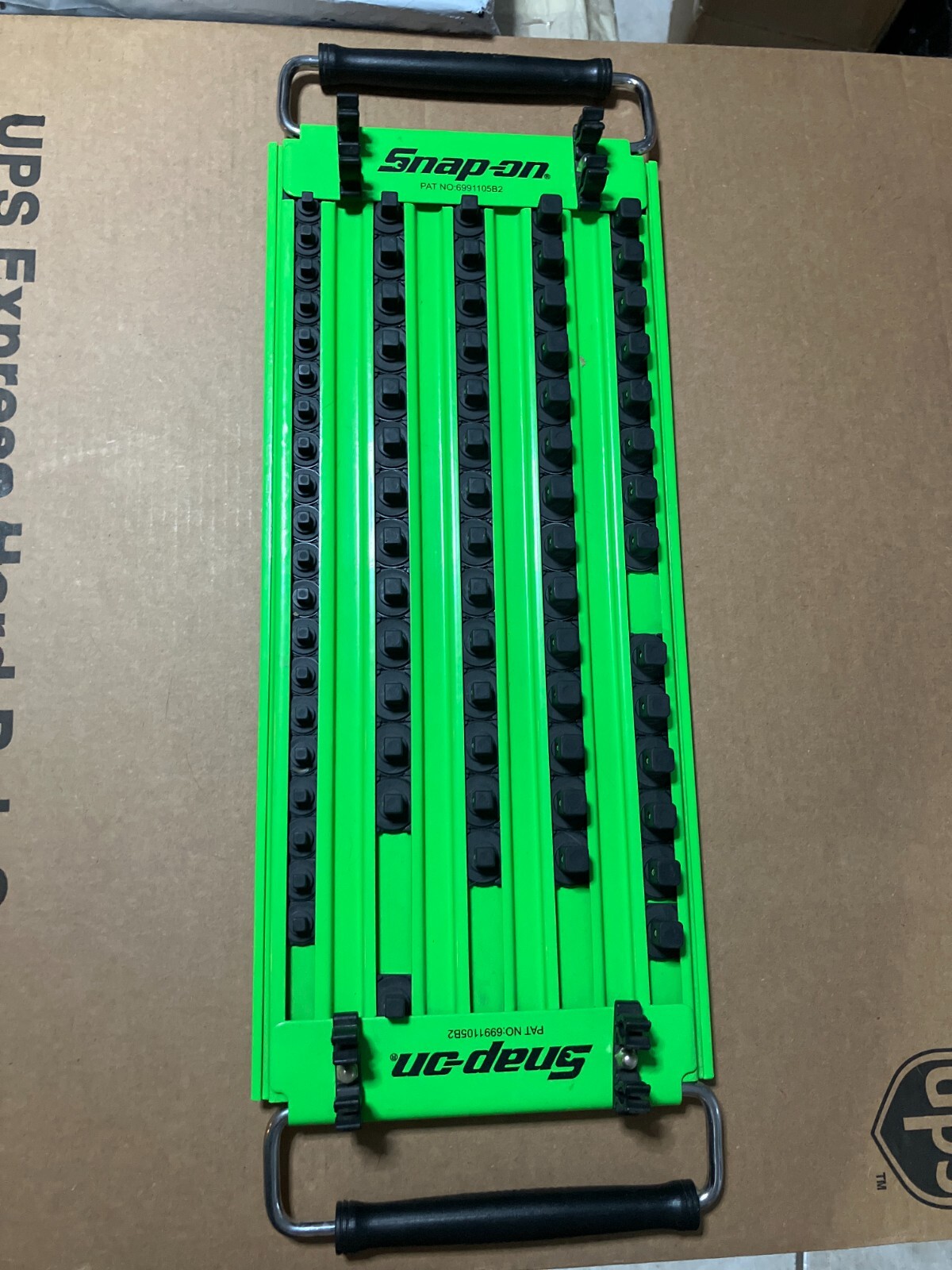 Nos Snap-on™ Green Metal Tray Organizer Holds 1/2″ 3/8″ 1/4″ Sockets Rare