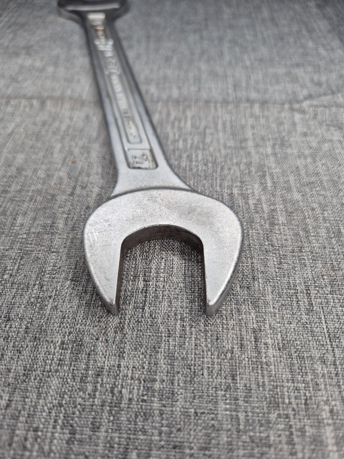 HAZET No. 450N Open End Wrench 21x22mm Open End Wrench Spanner Professional Tool Germany