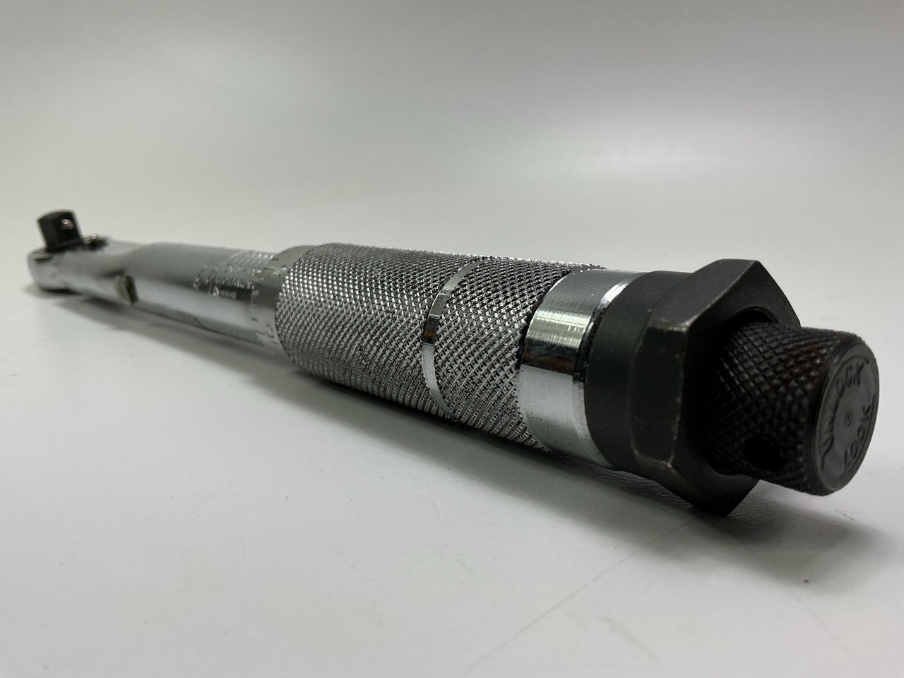 USED #8 – OEM Tools 27173 3/8″ Drive Click Style Torque Wrench 20-200 Inch/Lbs.