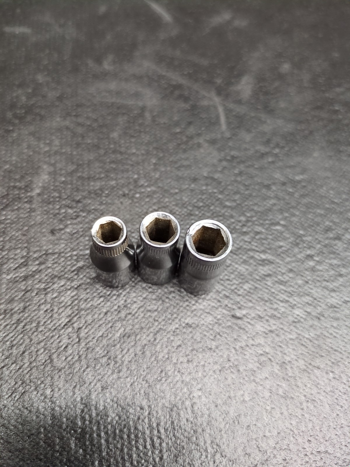 Craftsman USA 5,6,7mm 6 Pt 1/4″ Dr Sockets 43501,43502,43503 -VV- Top Knurl