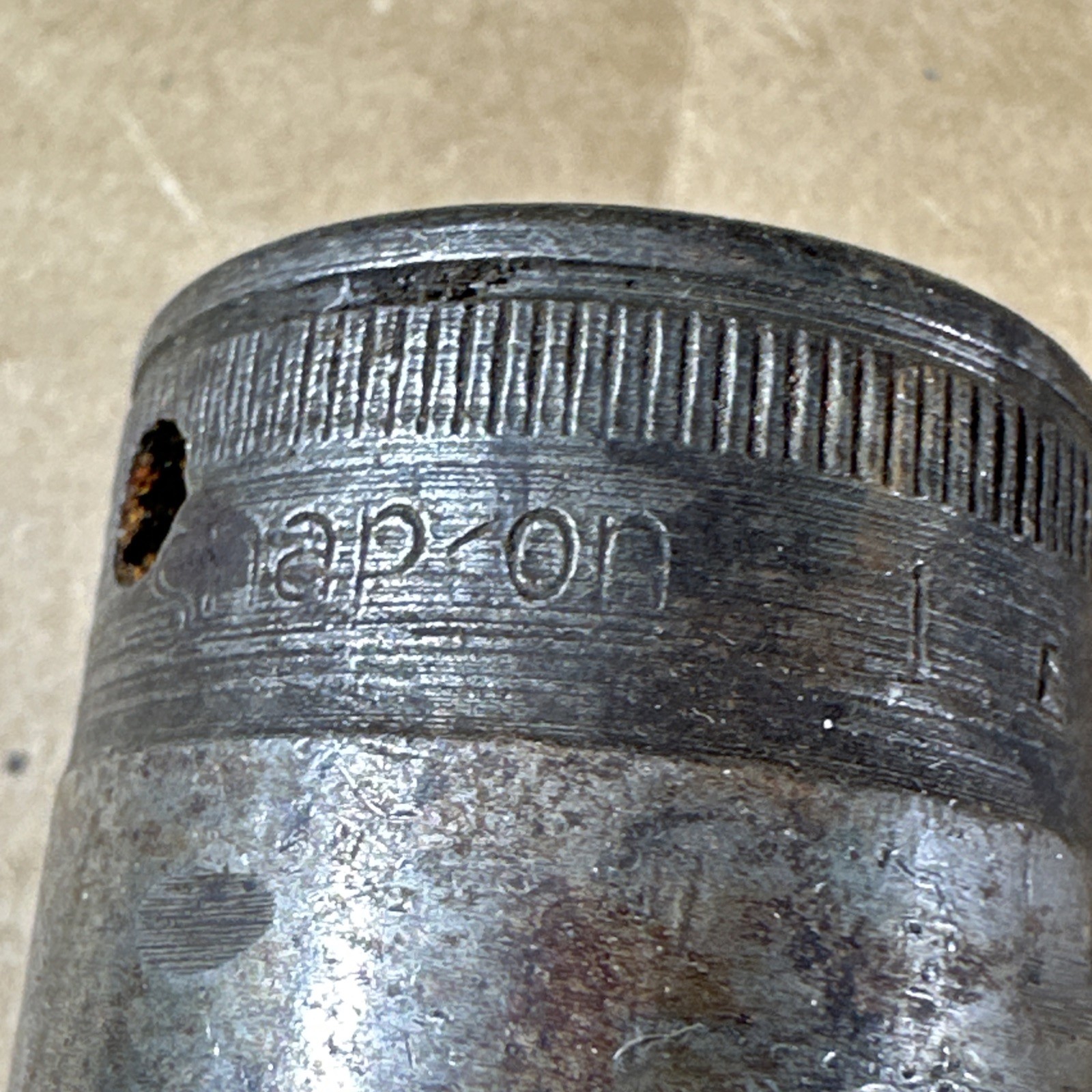 Early Snap-on USA SW-320-1/2 1 Inch 12 Point 1/2″ Drive Shallow Socket