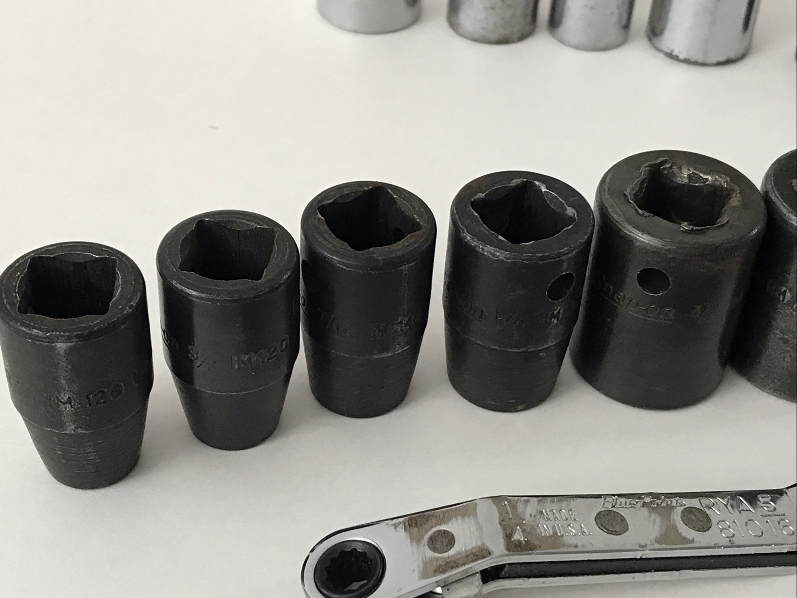 SNAP ON TOOLS- Lot Of 32 PCs Various Impact Swivel Sockets Wrenches