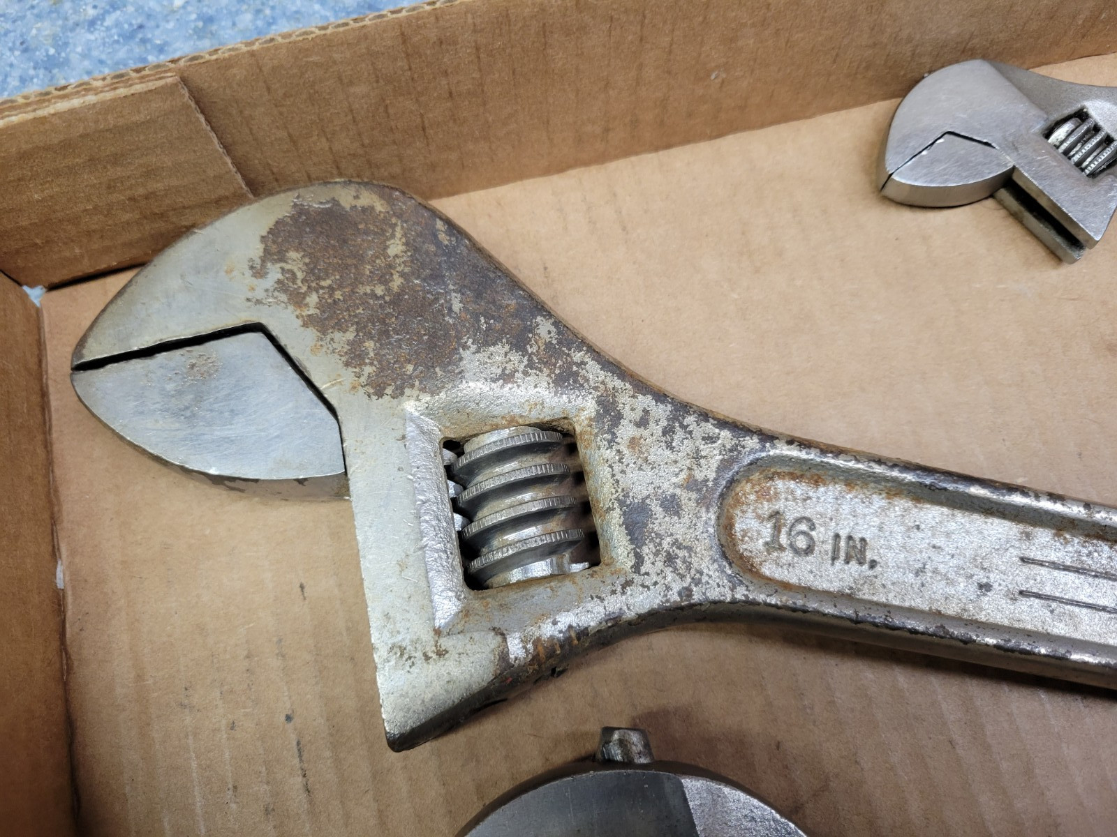 Craftsman 6-Piece Adjustable Wrench Set 4″+ 6″ + 8″ + 10″ + 12″ + 16″