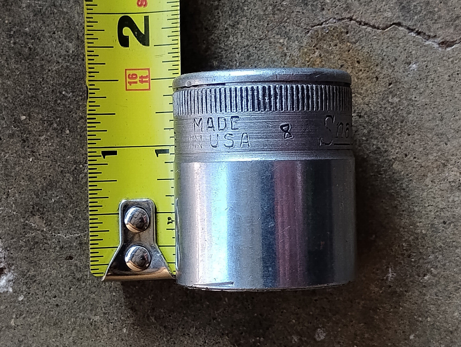 Vtg Snap On SW-320- 1/2 inch drive 1” 12 point socket Made In USA