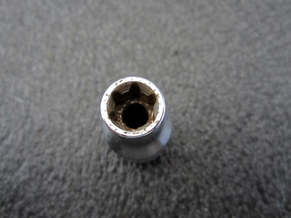 Vintage Snap-on 3/8″ Drive E10 External Torx Socket FLE100 E-Torx Underline USA