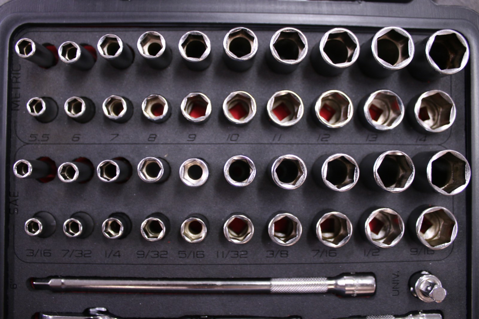 Snap On 44pc 1/4” Drive Metric & SAE General Service Socket Set 144TMPBFR