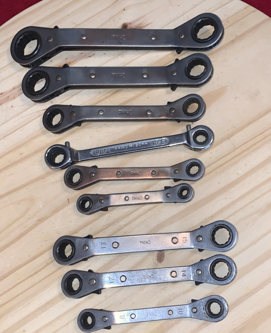 Vintage 9 Pc. Pittsburg Wratcheting SAE & Metric 12 Pt. Boxend Wrench Set