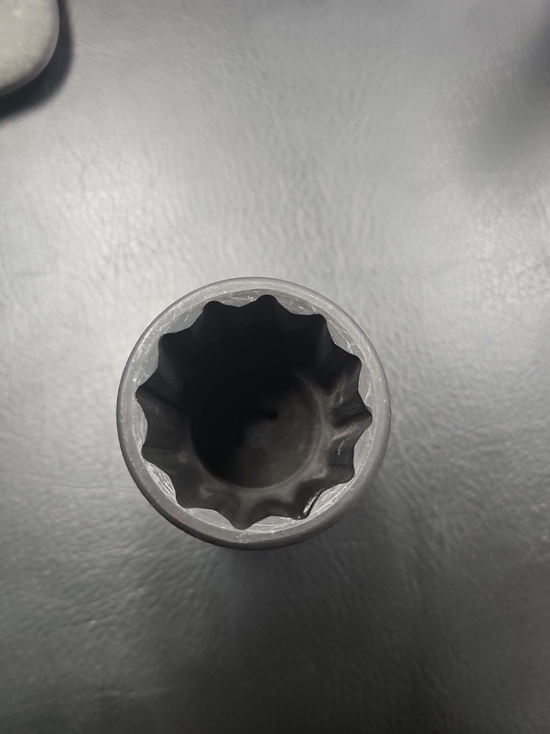 Matco Tools 39mm Impact Socket 12 Point 1/2″ Drive Impact 976-8