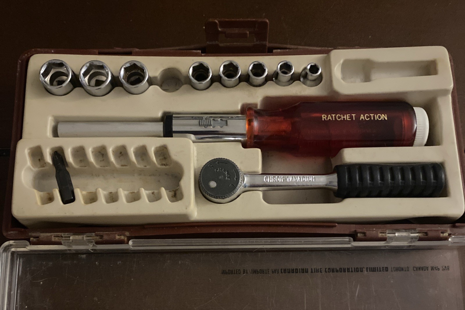 Vintage Canadian Tire 20 Piece Ratchet Set With Case Action Tool Set READ RARE