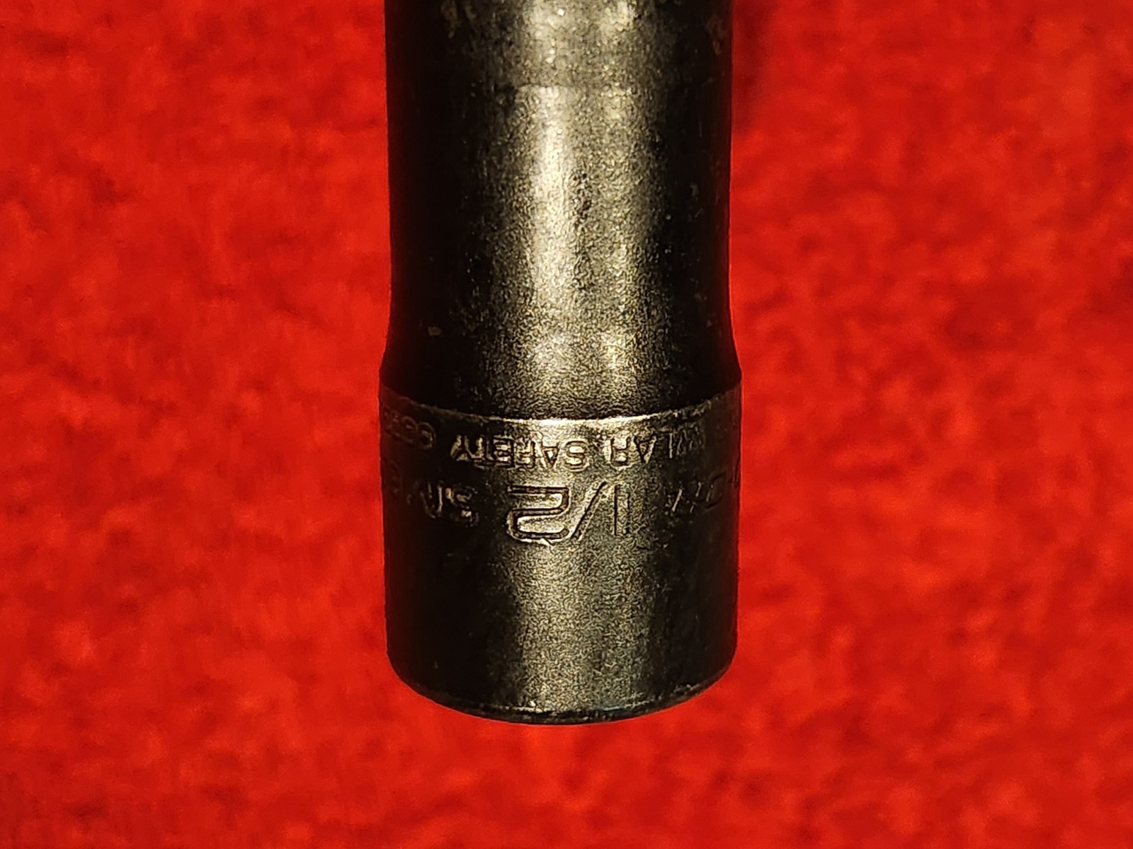 Snap-on Tools USA 1/2″ Drive 6 Point 1/2″ SAE Deep Impact Socket SIM160A