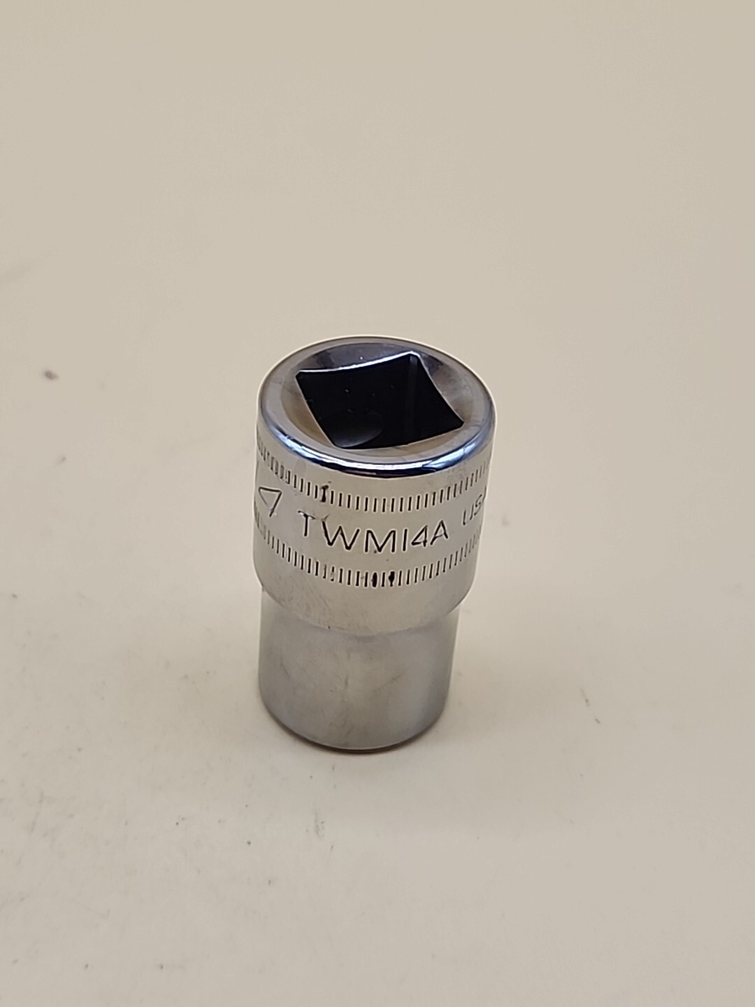 Snap-on Tools 1/2″ Drive 6-Point Metric 14mm Shallow Socket TWM14A
