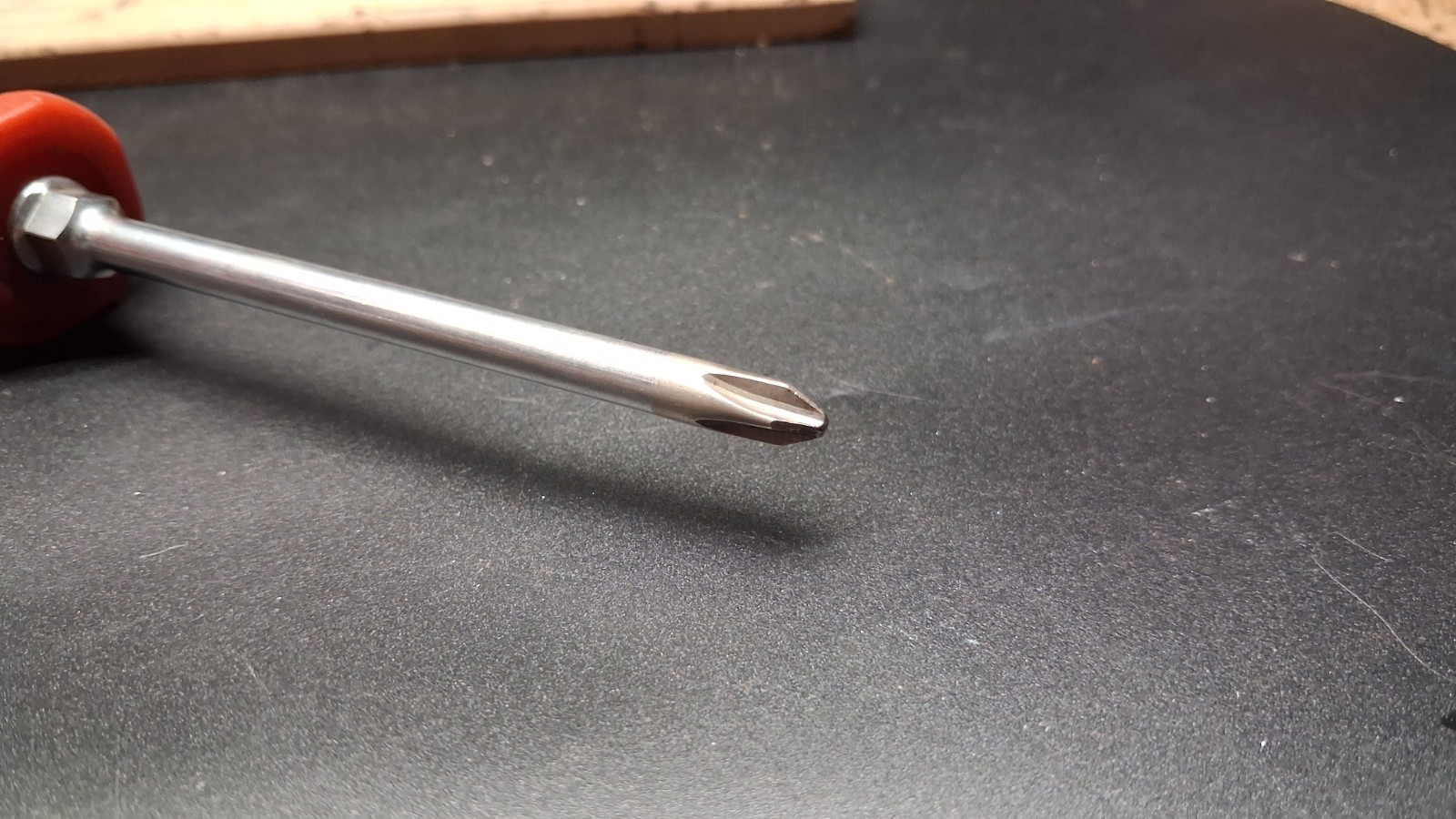 Snap-on SDDP42A No.2 Phillips Red Hard Handle Screwdriver