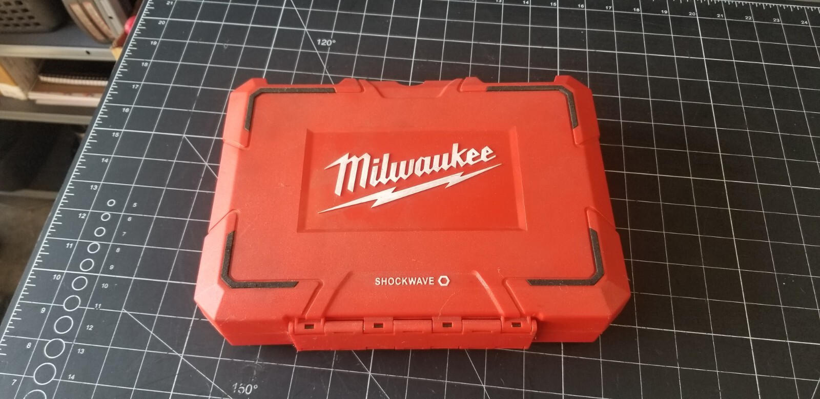 Milwaukee 8Pc Deep Socket Set Cr-M0 1/2″ 7/8″ 3/8″ 3/4″ 5/8″ 9/16″ 11/16″ 7/16″