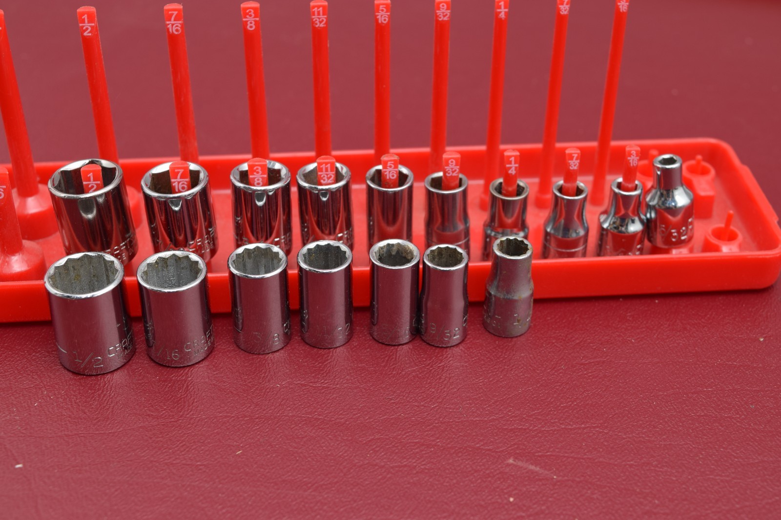 Craftsman USA 17pc 1/4 Dr SAE Socket Set 6 Pt & 12 Pt V VV G EE 5884
