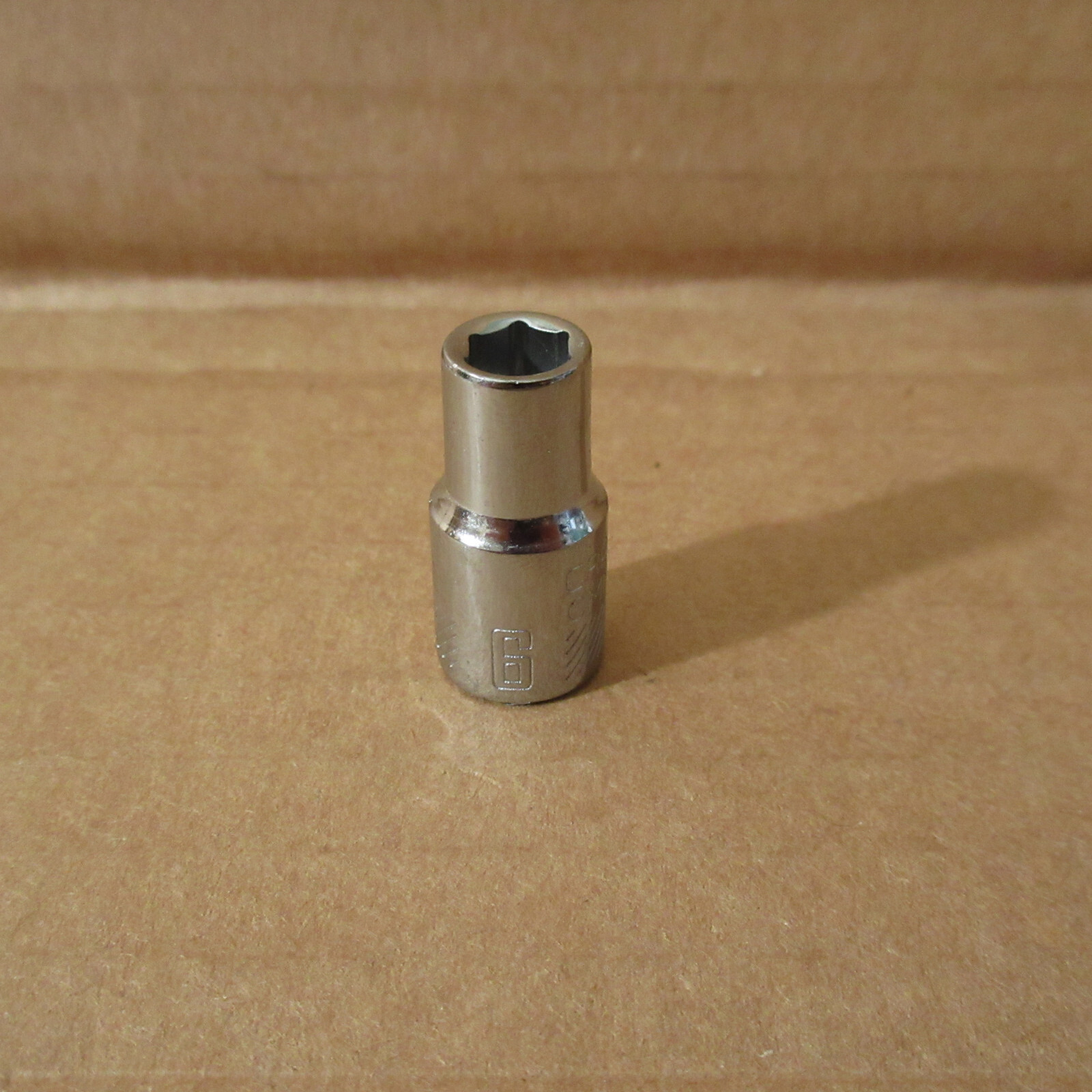 6mm CRAFTSMAN TOOLS CMMT43502 Metric MM 6-pt 1/4-in Drive Shallow Socket Ratchet