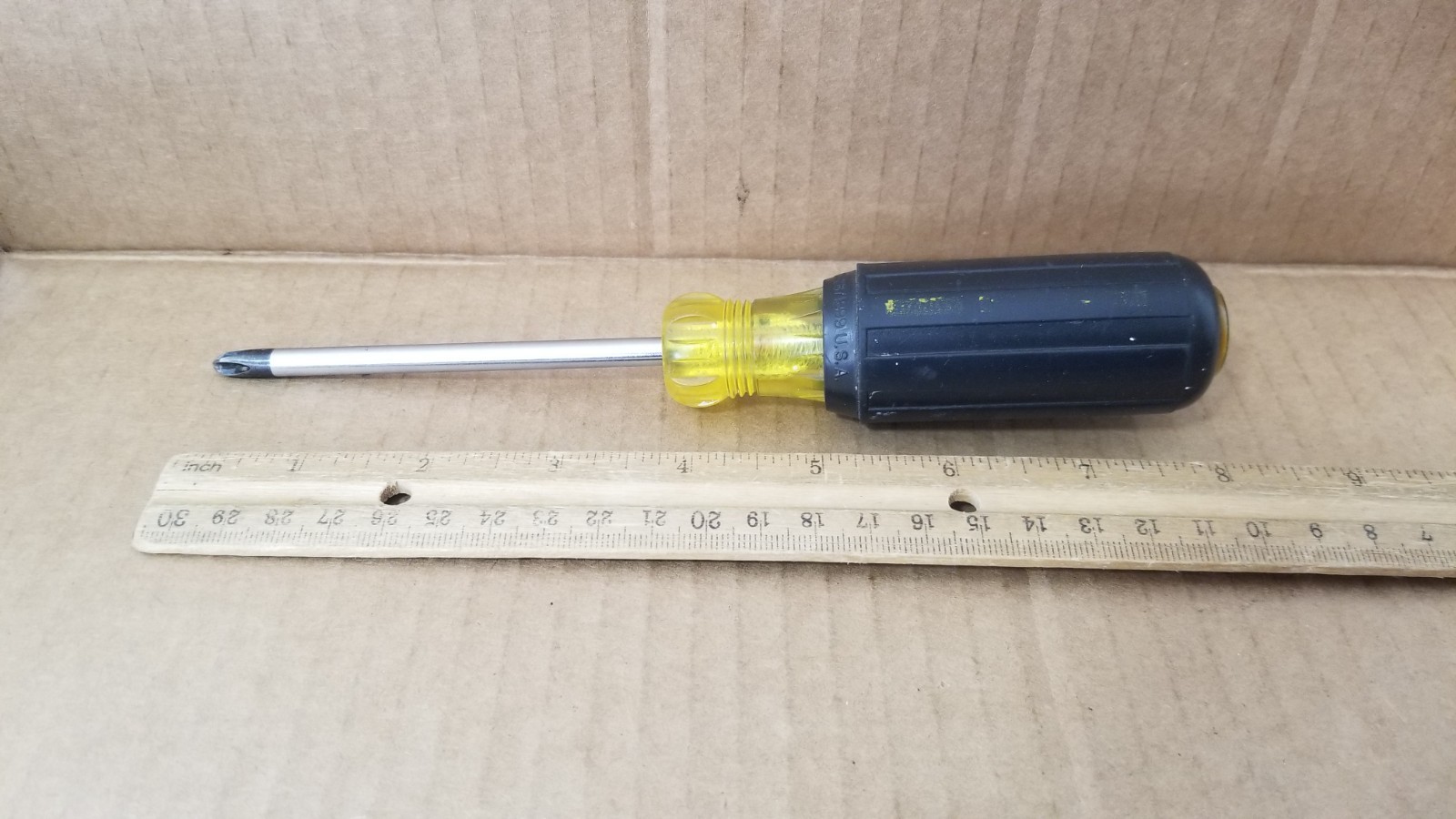 Vintage Black &Yellow Phillips Screwdriver VGC