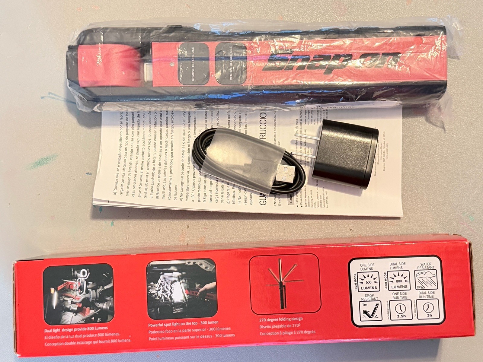 Genuine SNAP ON TOOLS Dual-Sided Rechargeable FLEX LIGHT ECARD062 RED 800 Lms