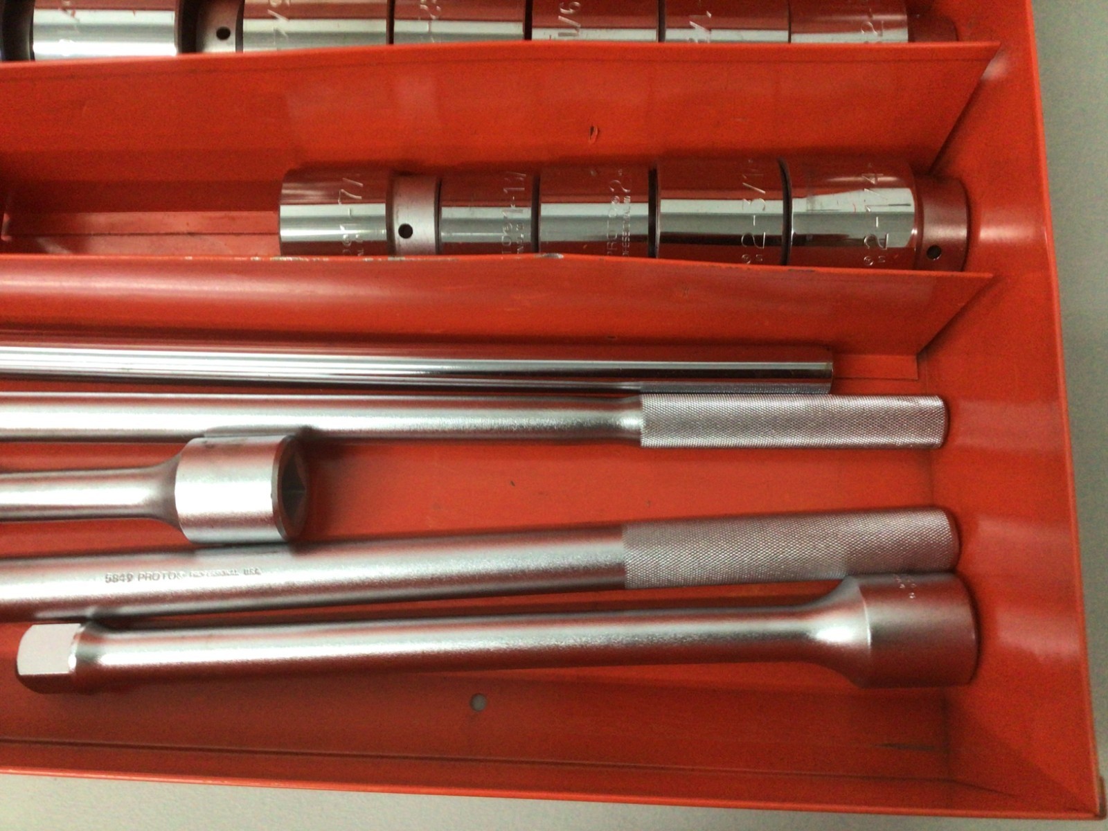 PROTO Socket Set: 1 in Drive, 12-Point, SAE, 1 1/2 in to 3 1/2 in, J57102A