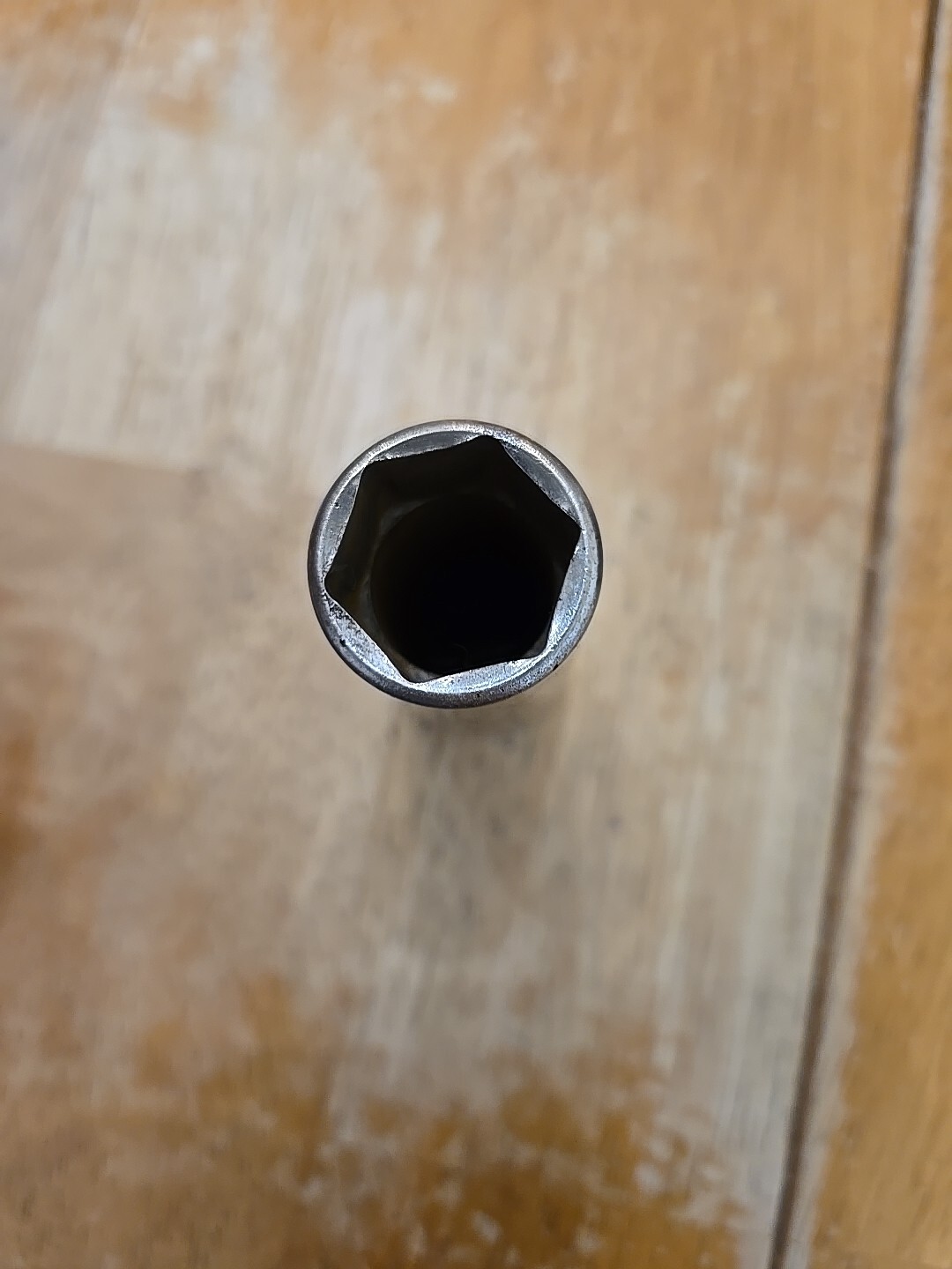 Snap On 3/8″ Drive 18MM 6PT Chrome Deep Socket SFSM18
