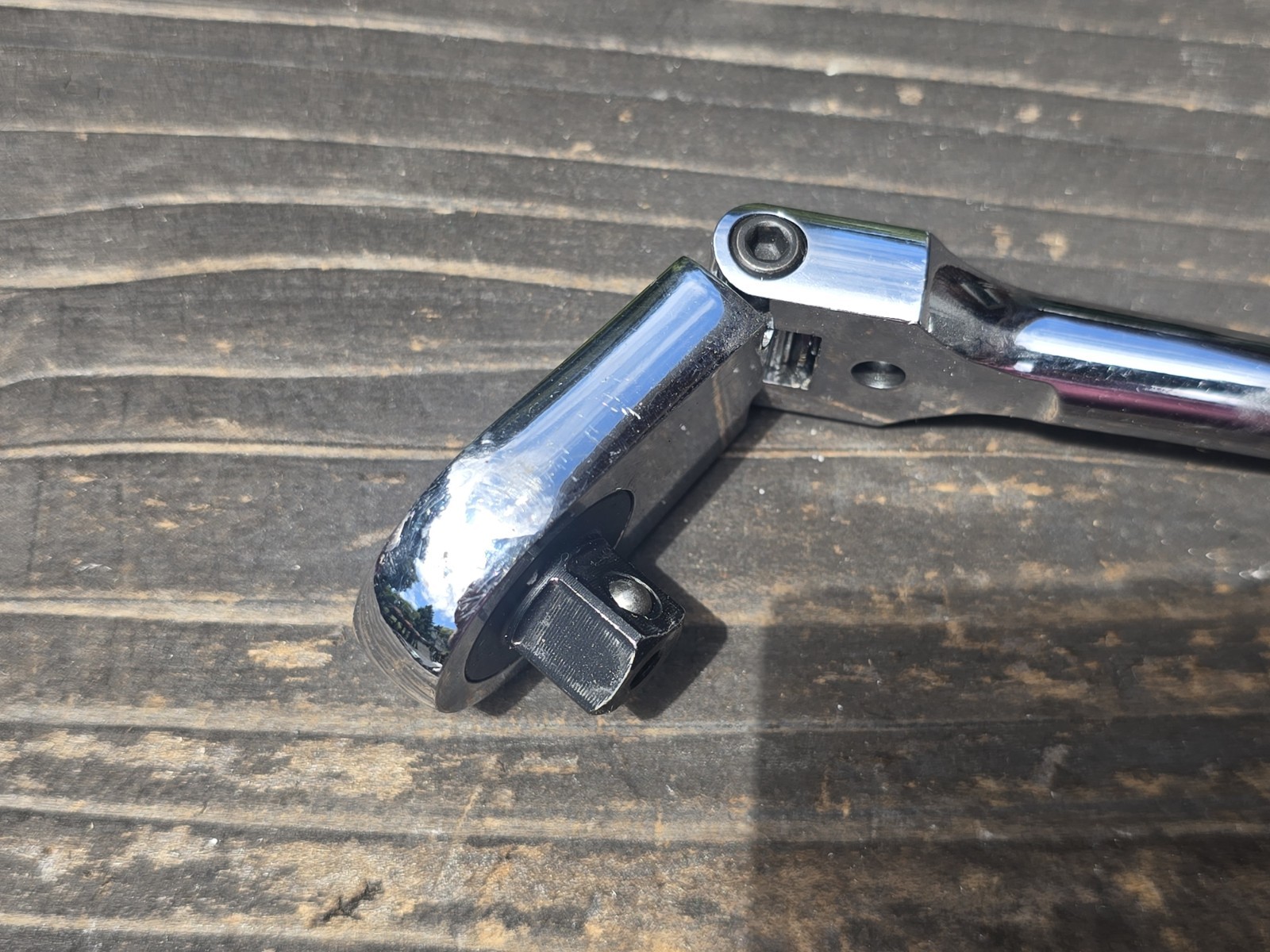 Power Torque GM6179 3/8” Drive, Flex Head, Quick Release Chrome Ratchet Wrench