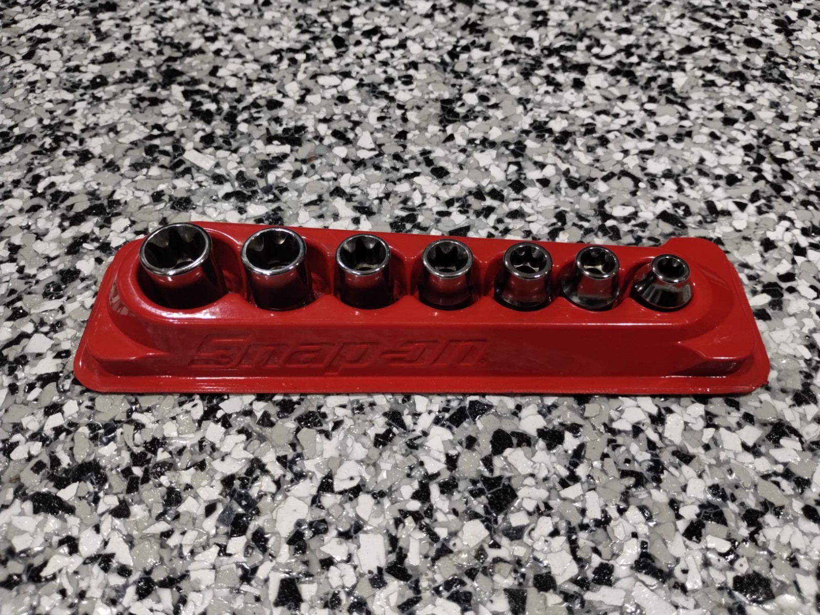 Snap-on Tools NEW 7pc 3/8″ Drive Low Profile Inverted E-Torx Socket Set 207RFLE
