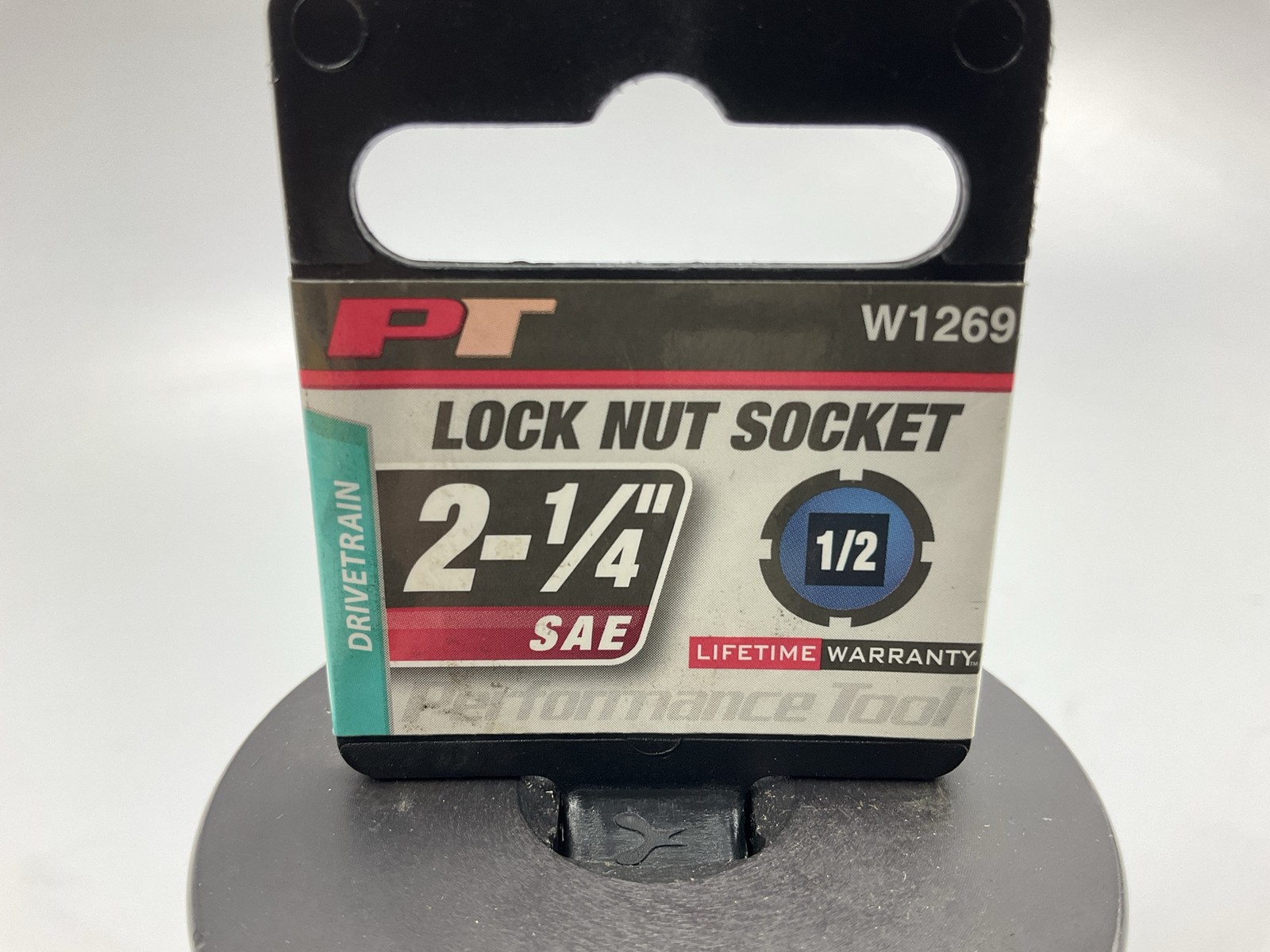 Performance Tool W1269 1/2 Ton 4 Wheel Drive Wheel Bearing Locknut Socket 2-1/4″