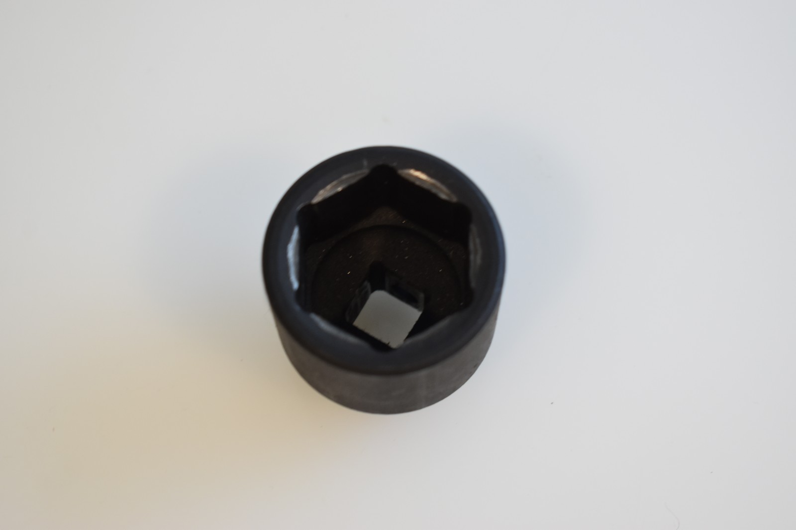 Expert (Mac) Tools E040608 29mm Metric Shallow Impact Socket 1/2″ Drive 6 Point