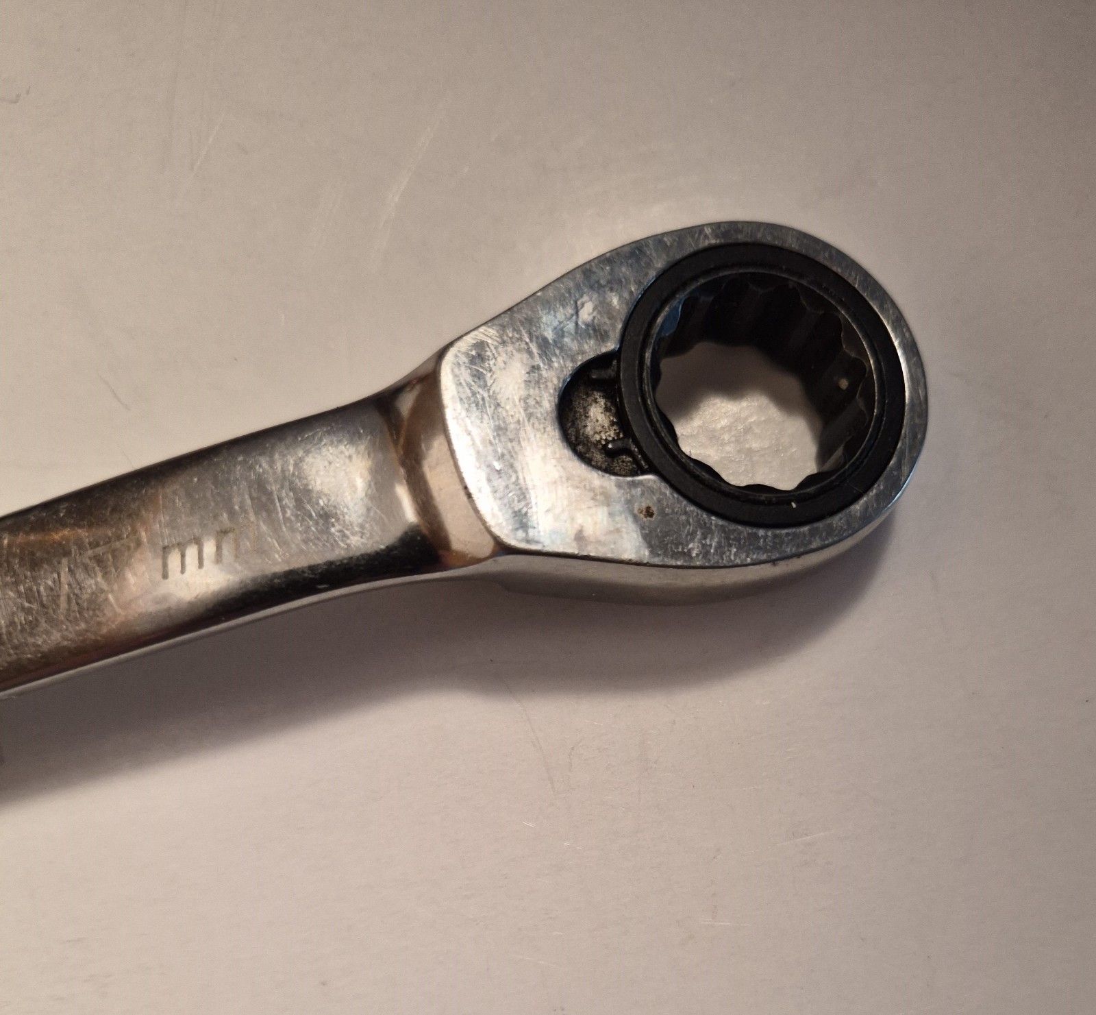 Blue-Point Tools 17mm Metric 12 Point Reversible Ratcheting Wrench BOERM17 c