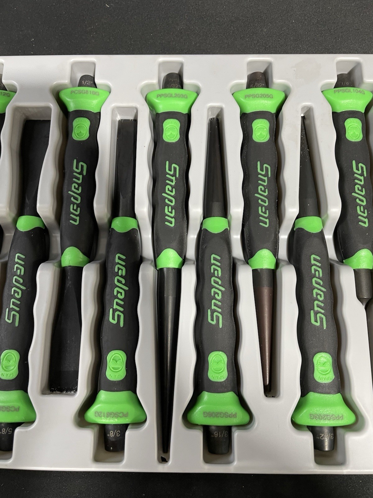 Snap-on PPCSGL714G 14pc Green Soft Grip Punch Chisel Set Open Box