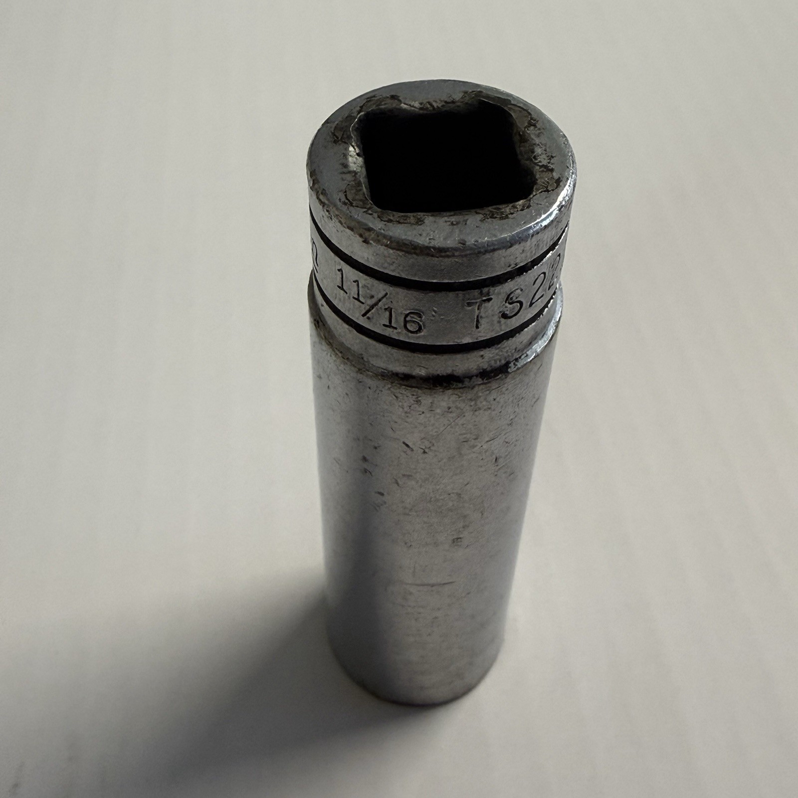 Vintage Snap On 11/16″ TS221 Deep Socket 1/2″ Drive SAE 6 Point Chrome USA