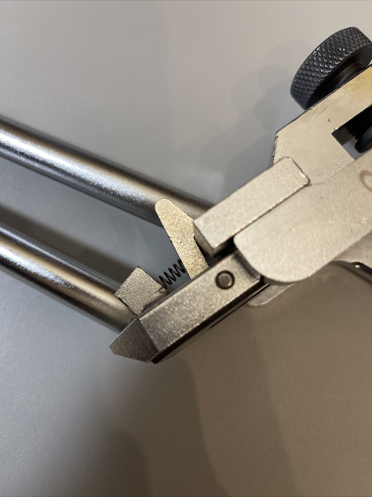 Yuesstloo Valve Pressure Spring Installer Remover