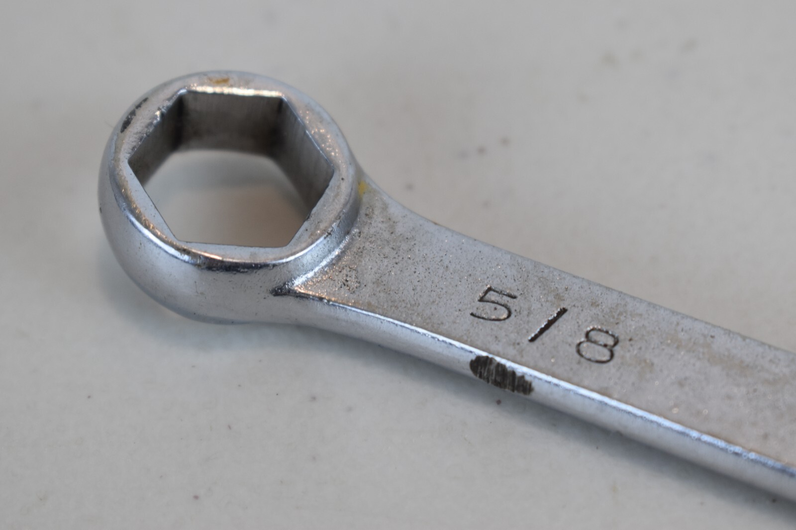 Mac Tools CH20 5/8″ SAE Combination Wrench 6 Point Brushed Chrome