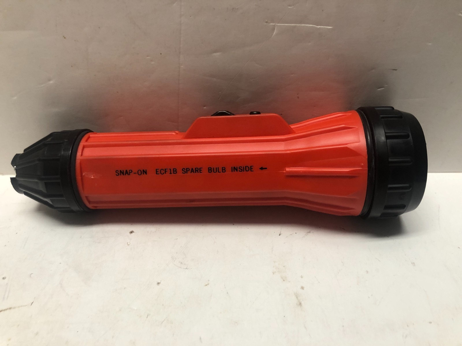 NOS SNAP-ON Part # ECF 1 B Plastic Water Proof FLASHLIGHT (Made In USA)