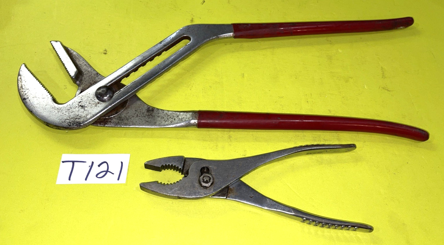 SNAP-ON & BLUE-POINT TOOLS 2 PIECE SLIP JOINT & 20 IN ADJUSTABLE JAW PLIERS