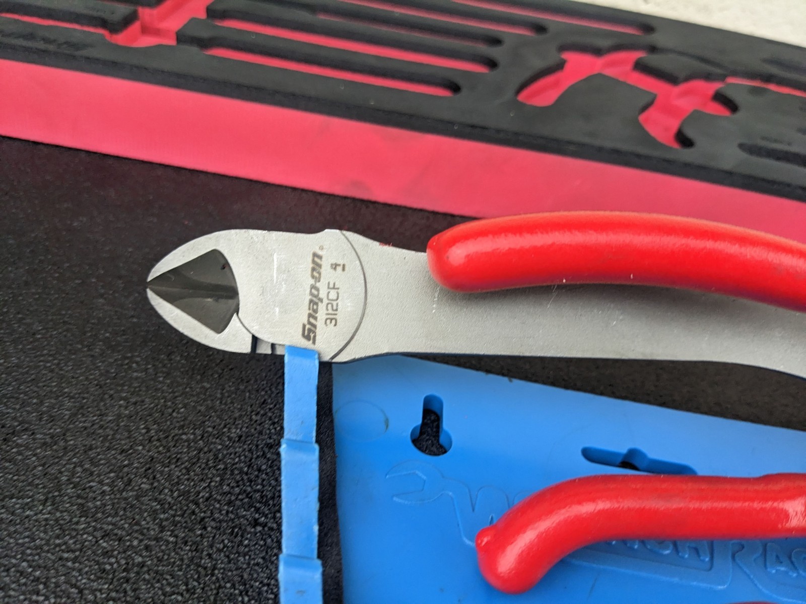 #bp051 Snap-on USA NEW RED 10-Piece Diagonal Cutter Pliers Foam Set PLDC1000FR