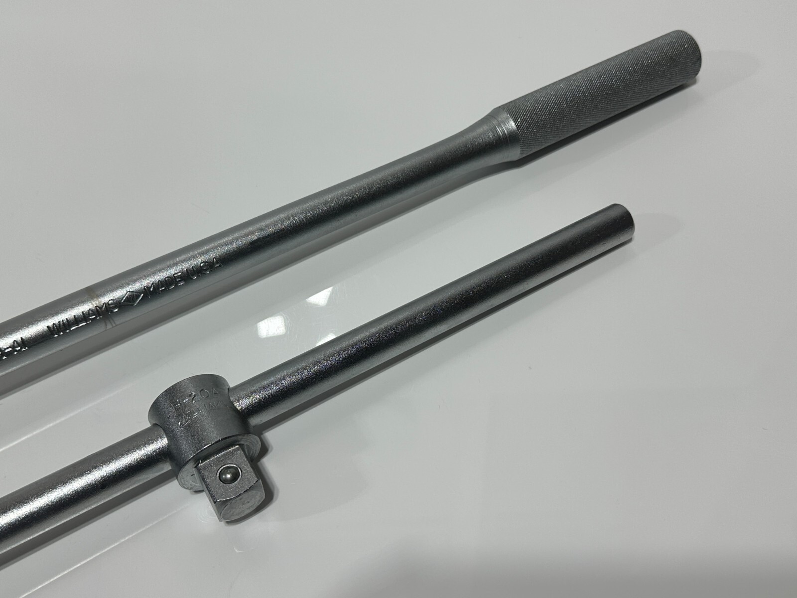 Williams H-51A 3/4″ Drive Ratchet (Interchangeable) w/ H20A T-Handle Breaker Bar