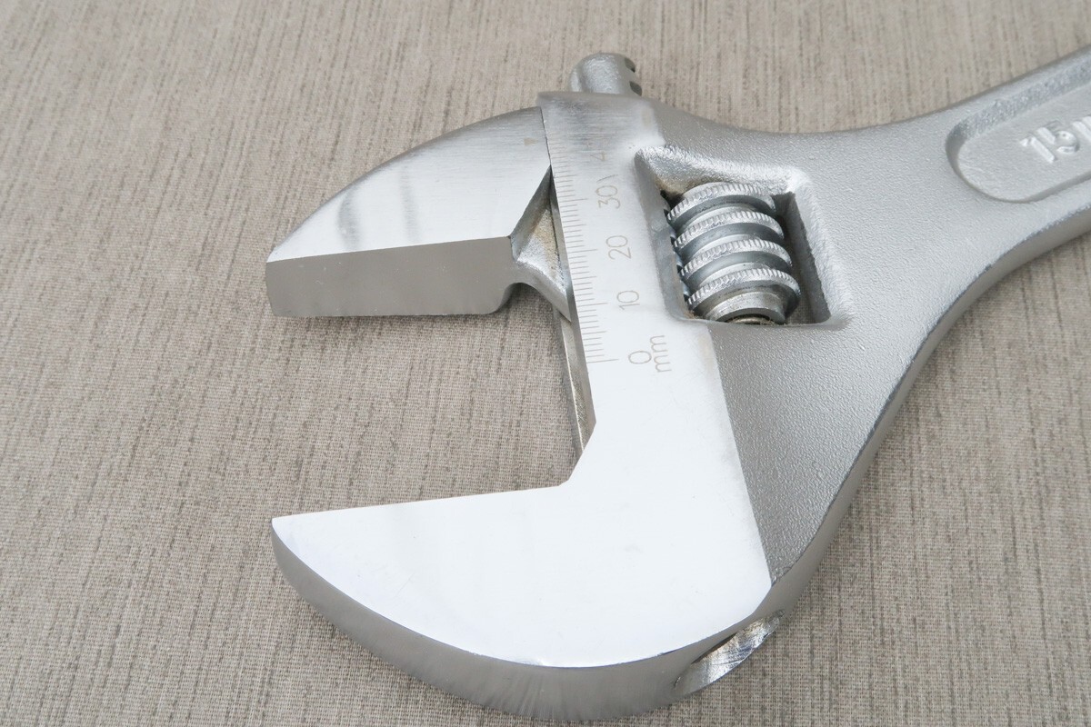 15″ Adjustable Wrench 375mm NICE Quality Continental Made in Taiwan