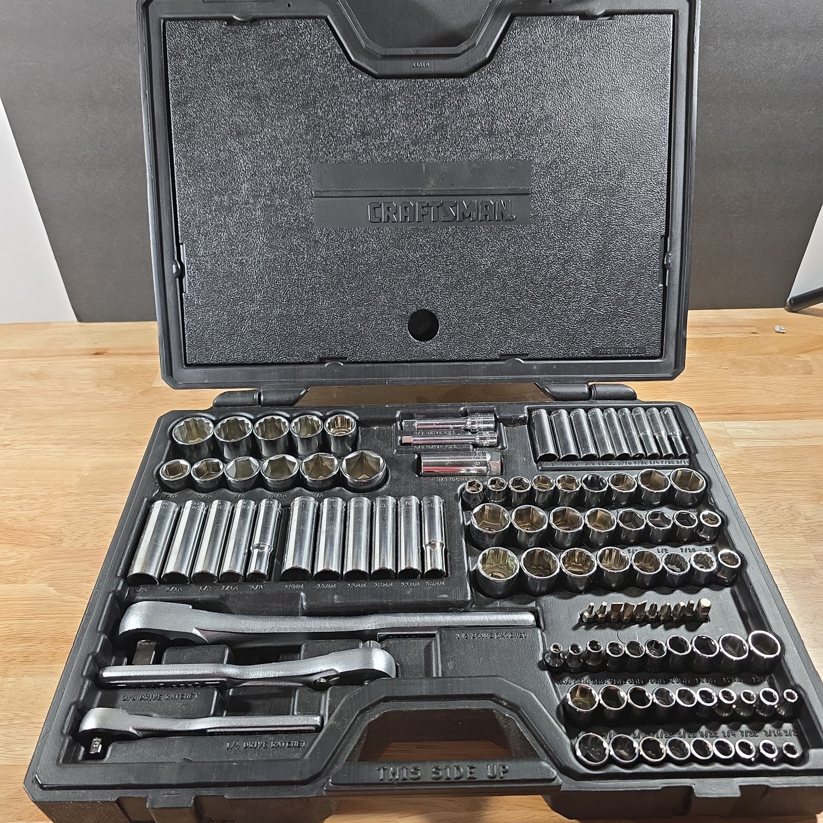 Vintage Craftsman 33618 107pc Metric & SAE Socket Set 1/4″ 3/8″ 1/2″ Drive