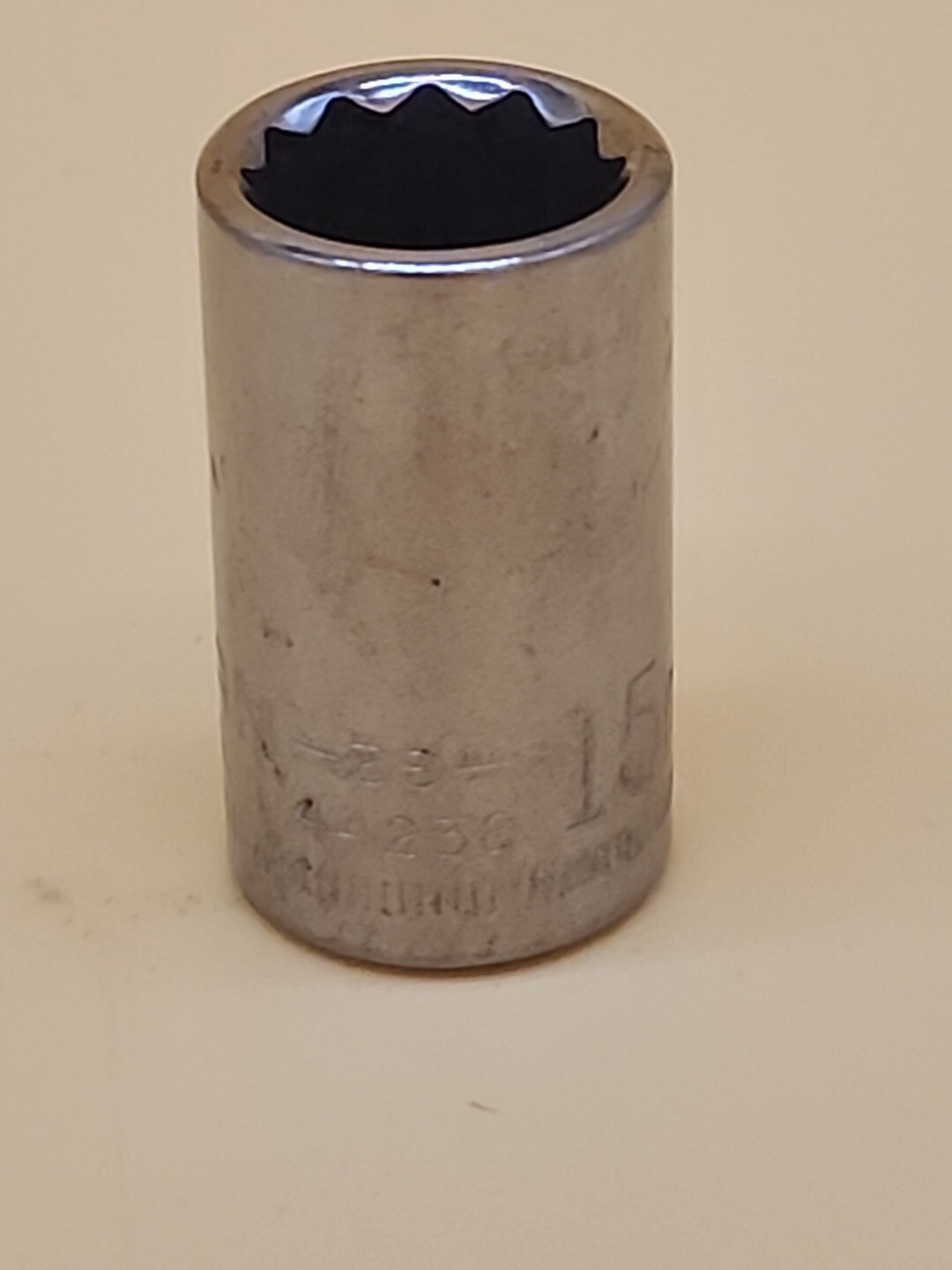 Craftsman Vintage Tools 1/2″ Drive 15MM 12 Pt Shallow Socket Metric G2 44236 USA