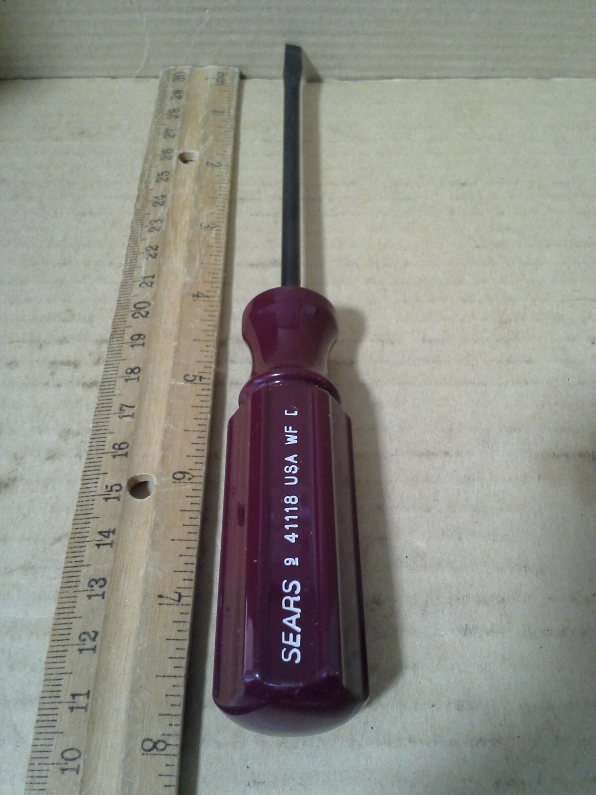 VTG. Sears 9_41118 USA WF Burgundy Handle Flat Head Screwdriver. VGC