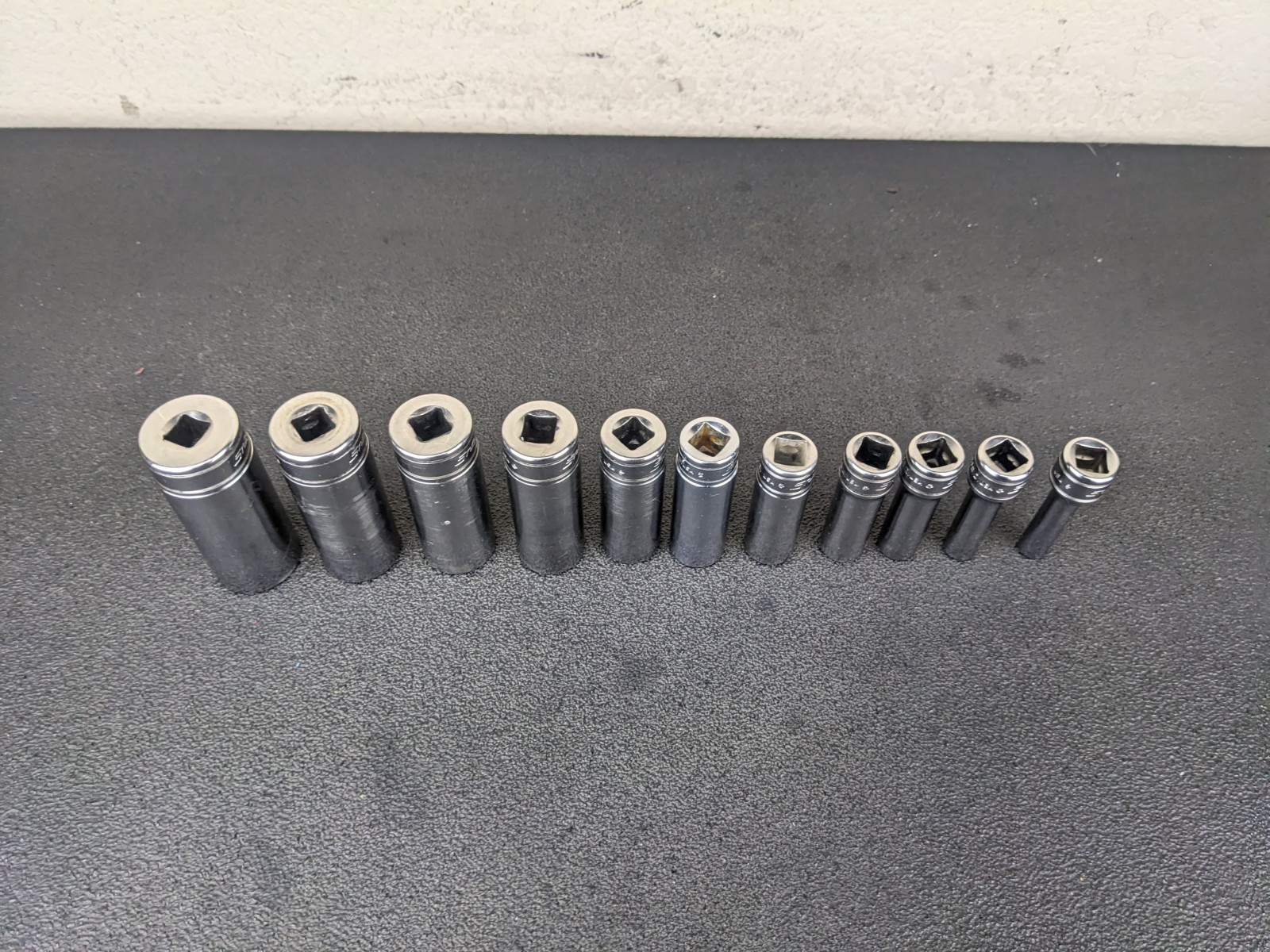 #bm403 Snap on Tools 211SFSY 3/8″ Drive Deep Chrome Socket Set Socket Set