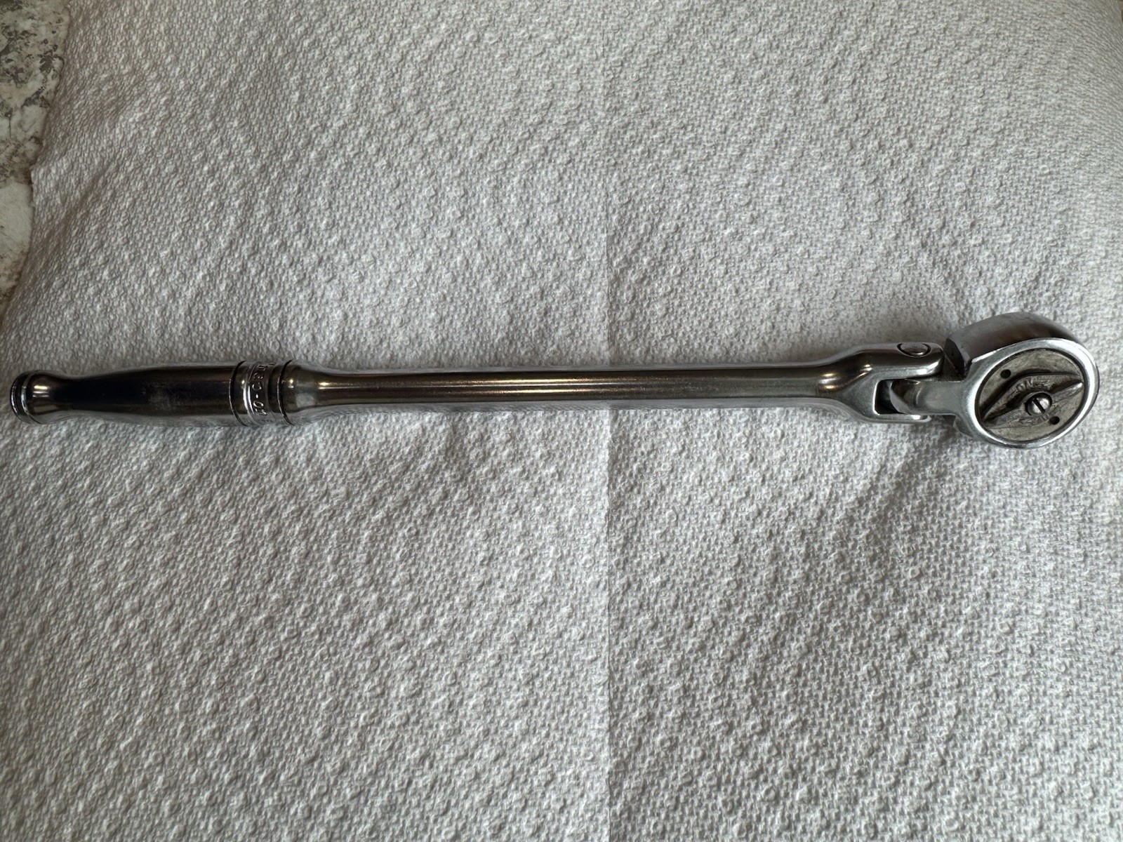 Vintage Snap-On 3/8” Swivel Head Ratchet. F670-A