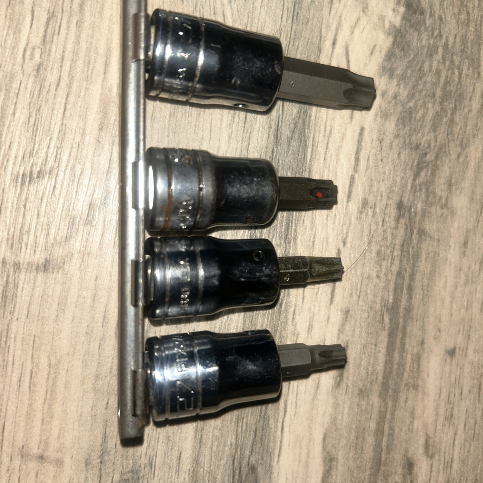 Snap On 7pc 3/8 T27 – T60 Torx socket set
