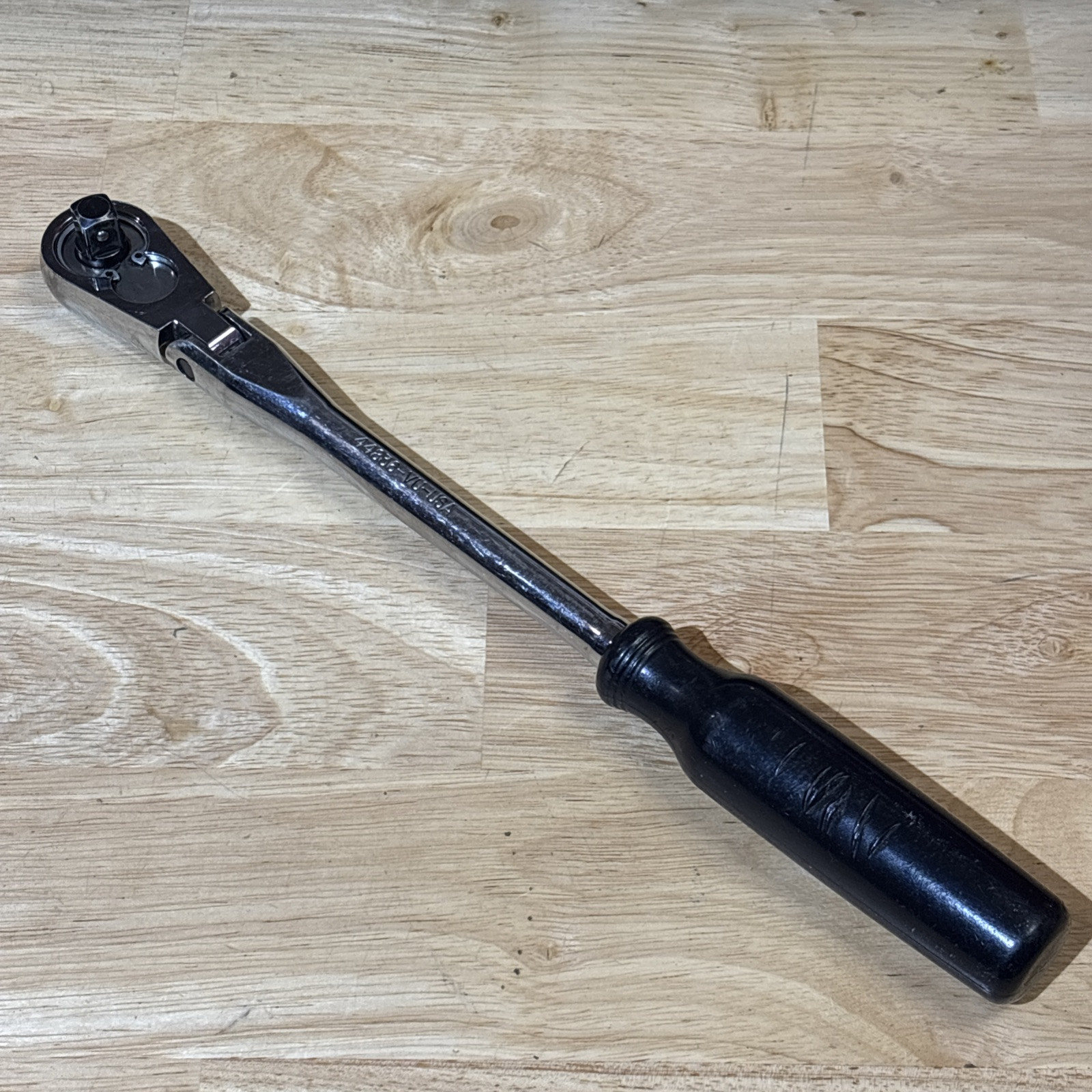 Craftsman 12″ Flex Head Ratchet 3/8″ Drive W/Ergo Black Hard Handle 44836 VU USA