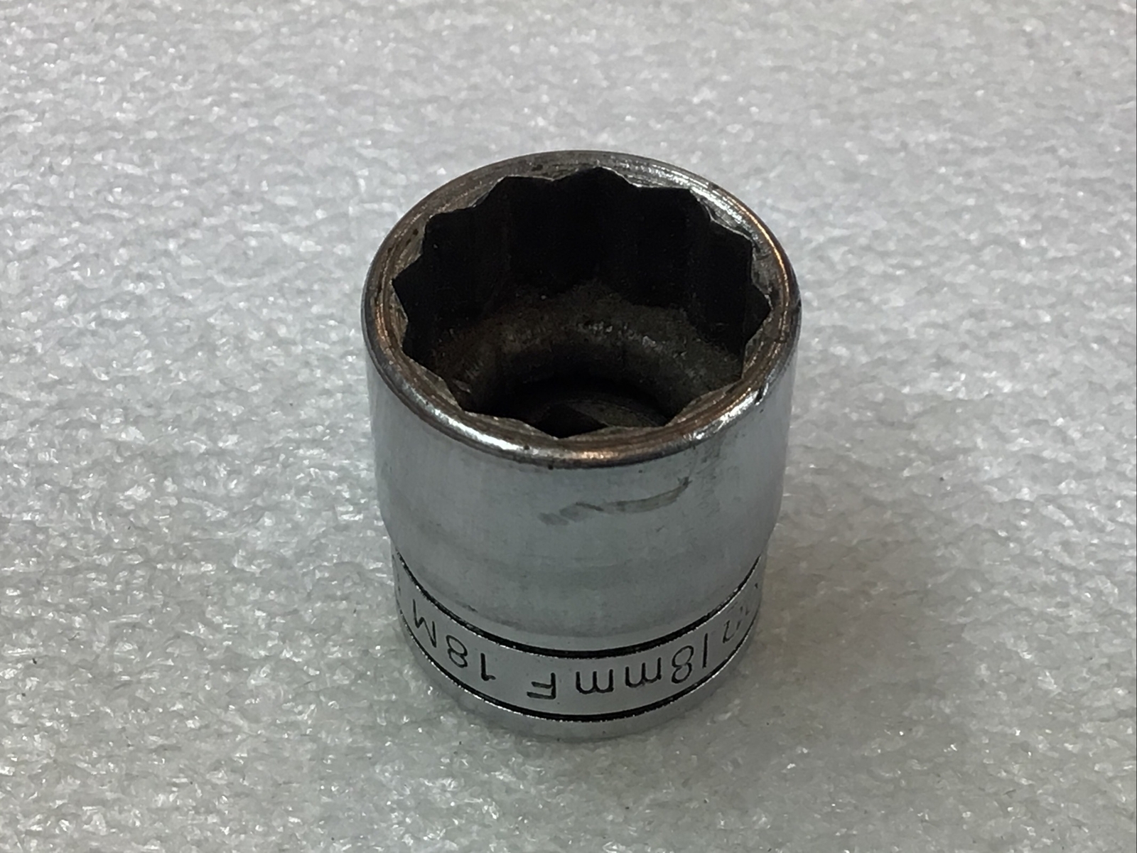 Snap On#F18M – 18mm, Metric, Shallow, Chrome, Socket, 3/8” Dr., 12-Pt. -USA-