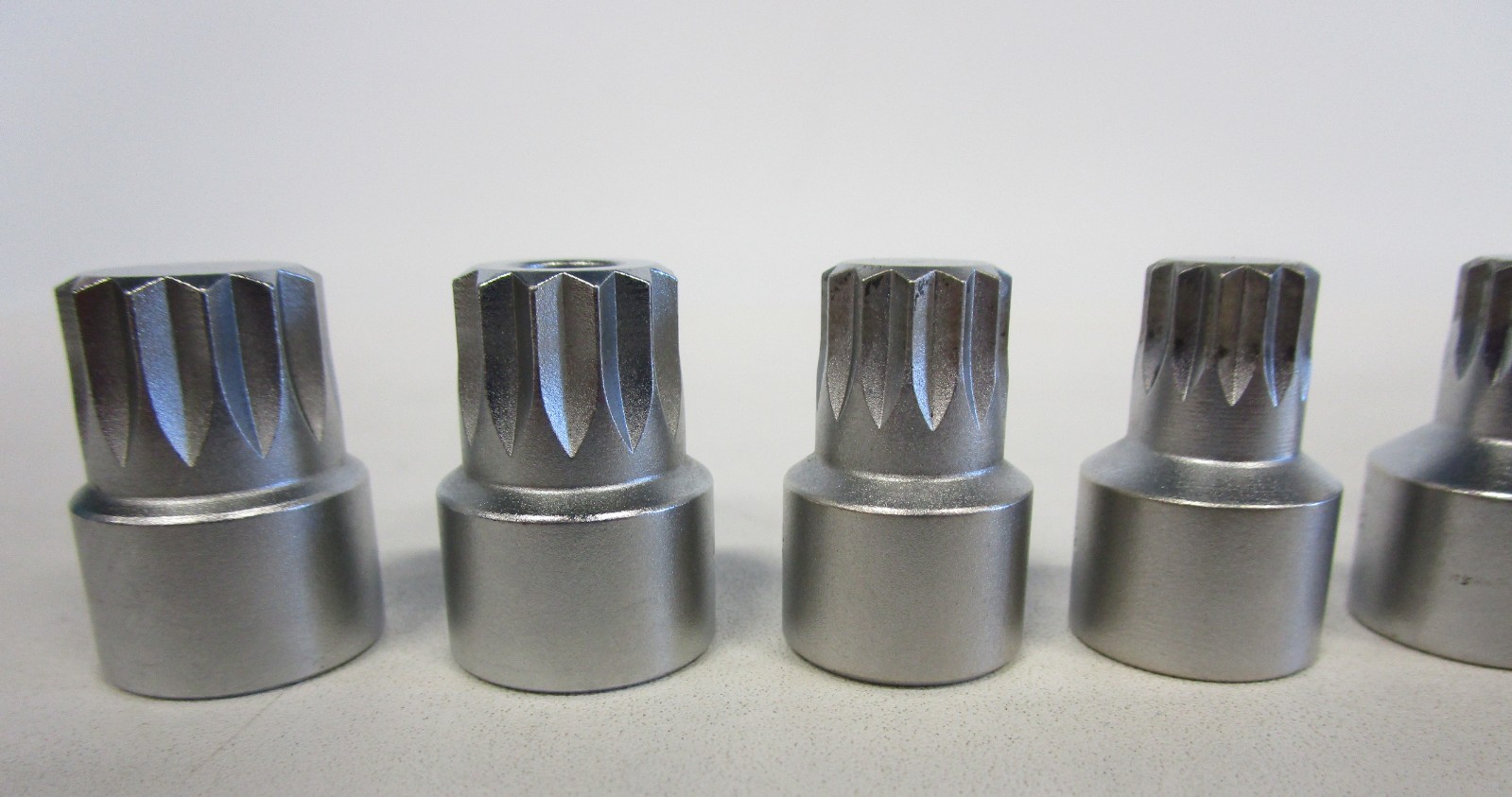 Blue Point BLPXZNM389 9pc 3/8″ Drive Triple Square Bit Stubby Socket Driver Set